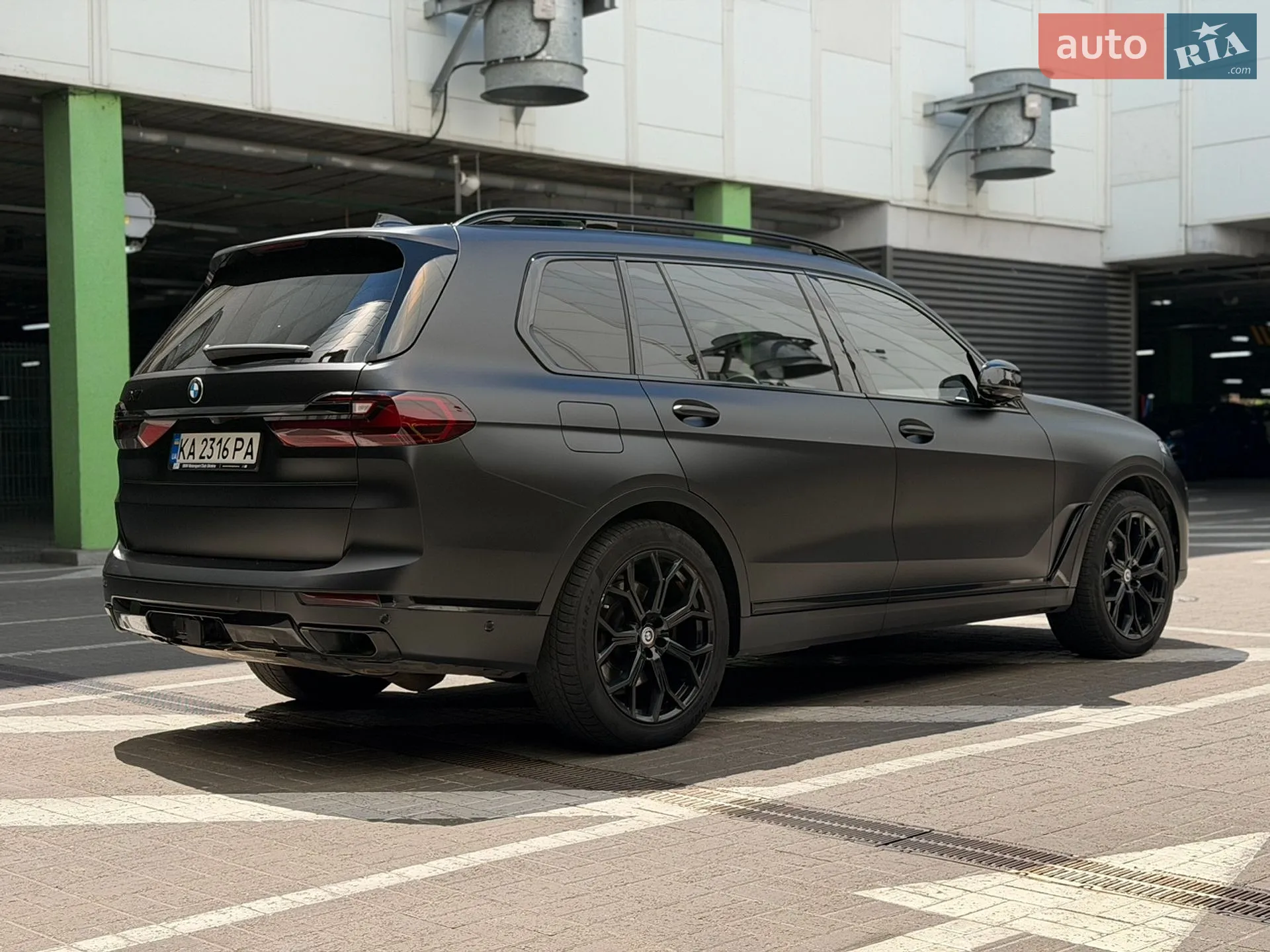 2020 BMW X7 - мініатюра 9