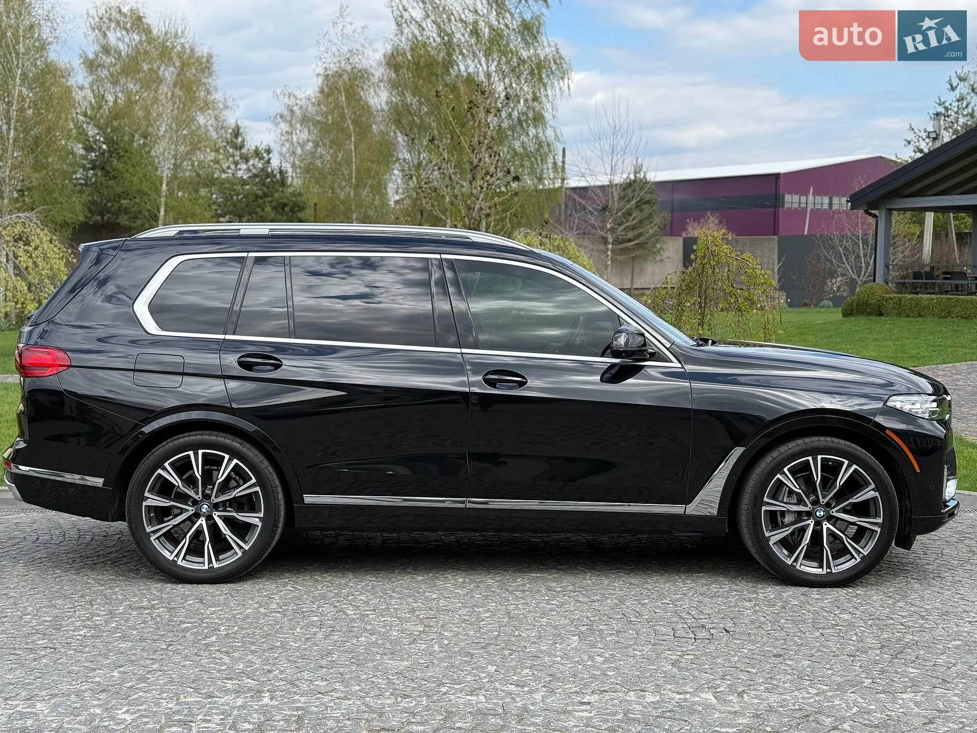 2021 BMW X7 - мініатюра 28