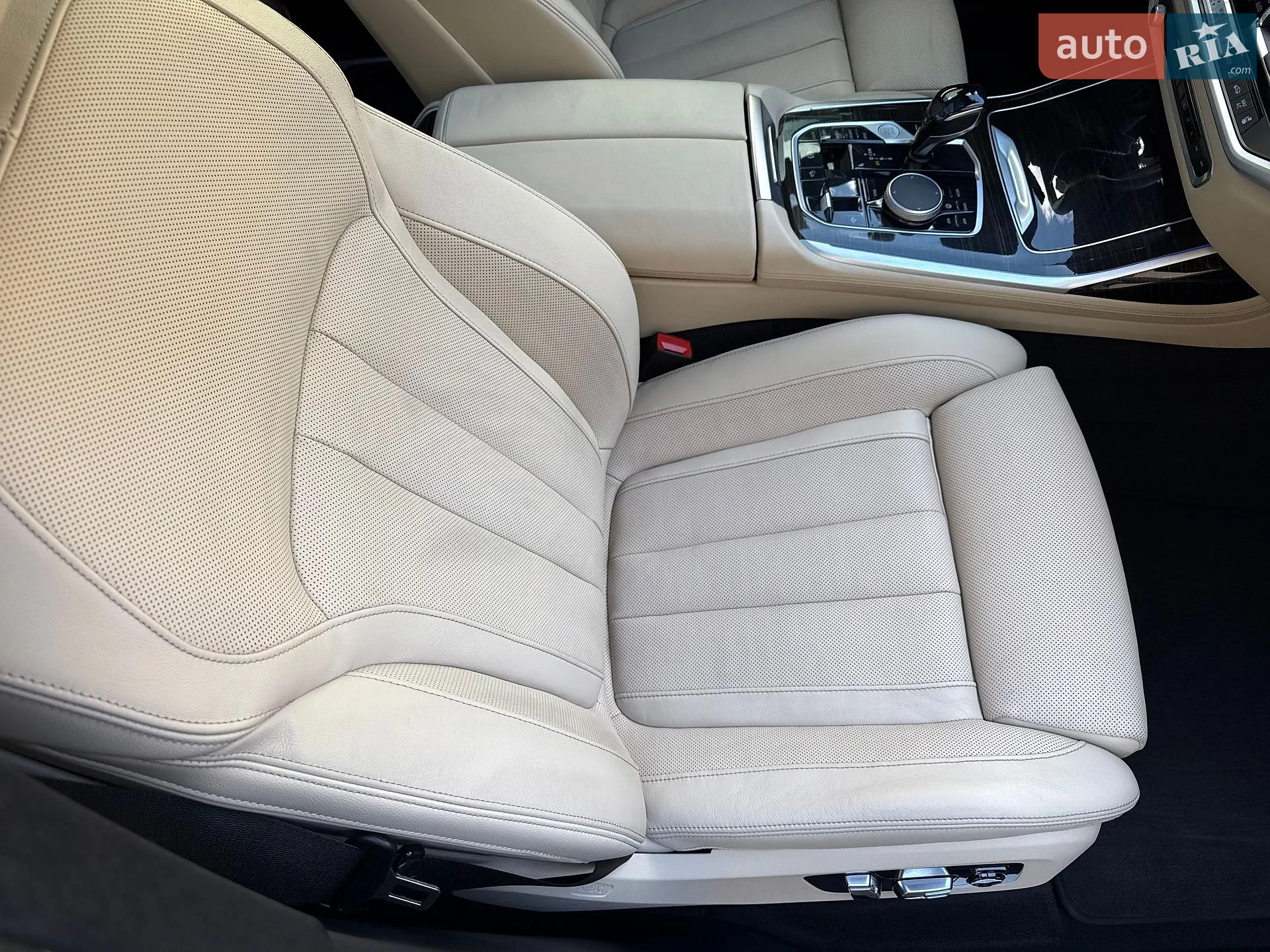 2021 BMW X7 - мініатюра 157