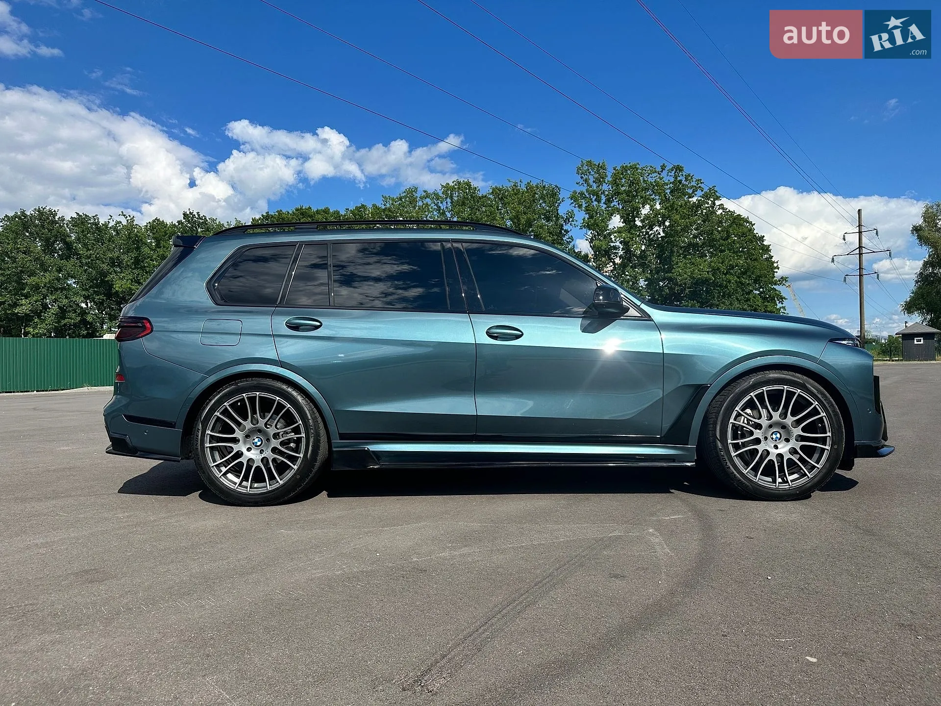 BMW BMW X7 2023 VIN 5UX23EM03R9S26340 фото оголошення 20 з 37