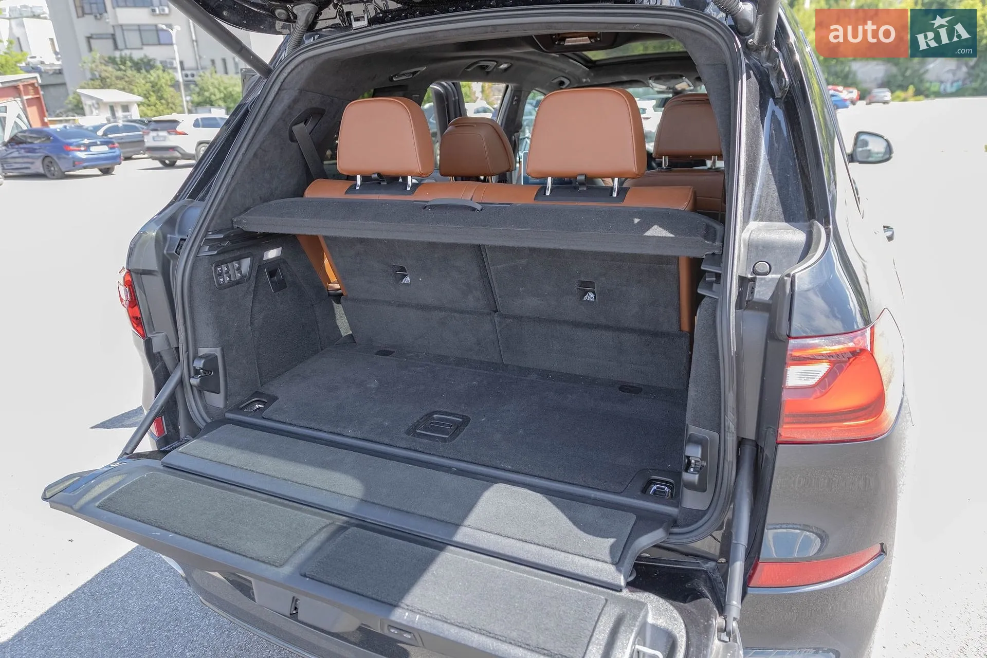 2020 BMW X7 - мініатюра 47