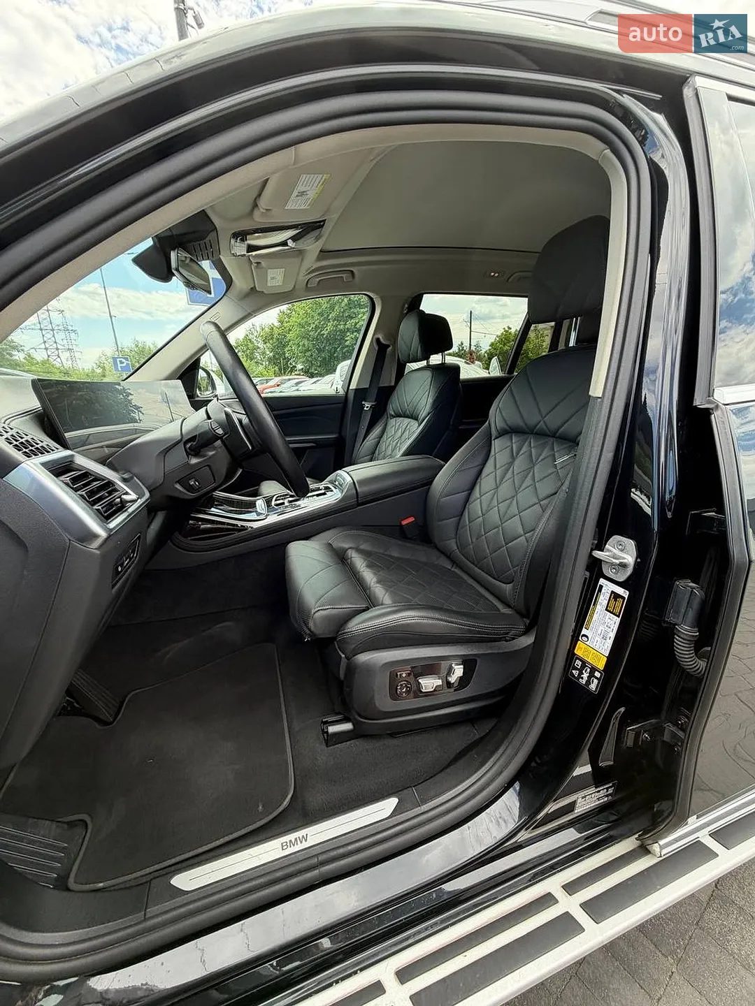 2023 BMW X7 - мініатюра 19