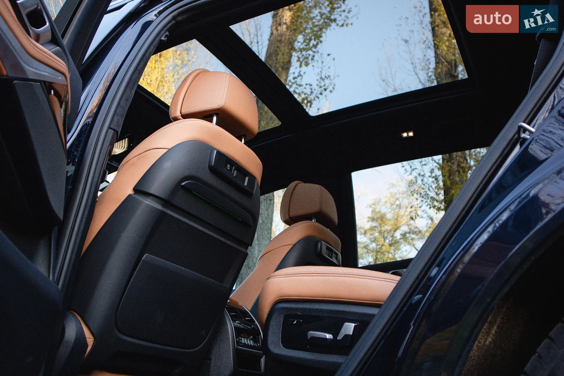 2021 BMW X7 - мініатюра 31