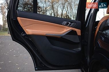 Внедорожник / Кроссовер BMW X7 2021 в Киеве