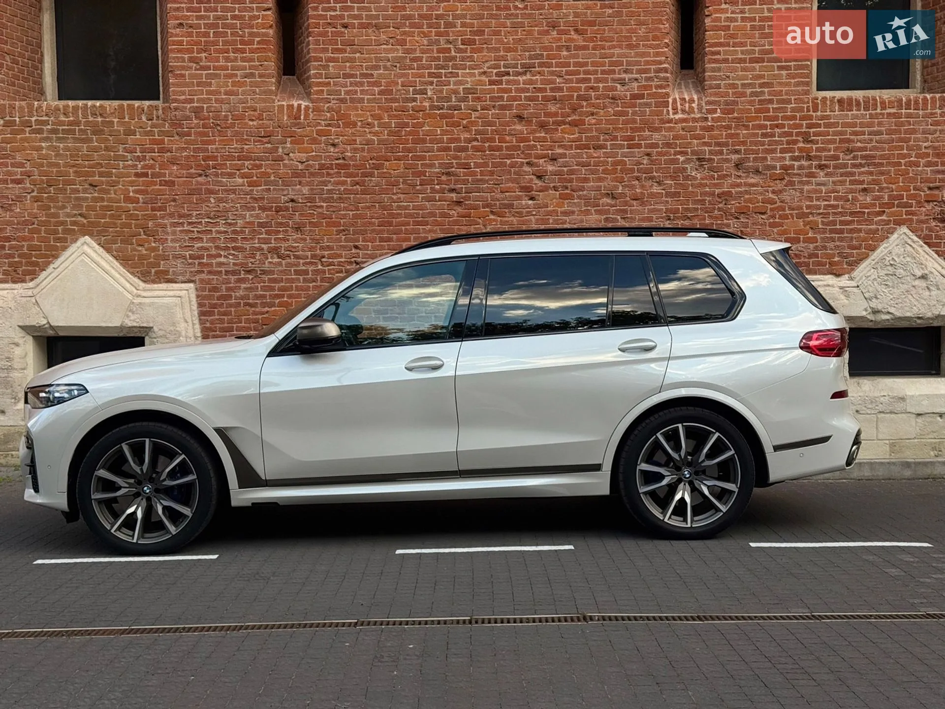 2021 BMW X7 - мініатюра 15
