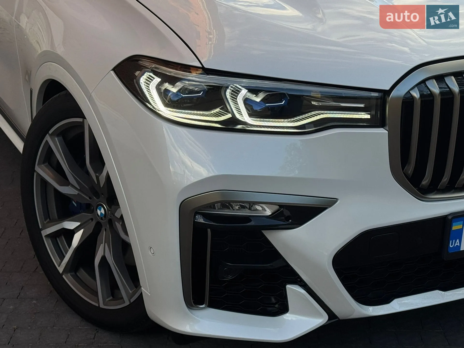 2021 BMW X7 - мініатюра 20