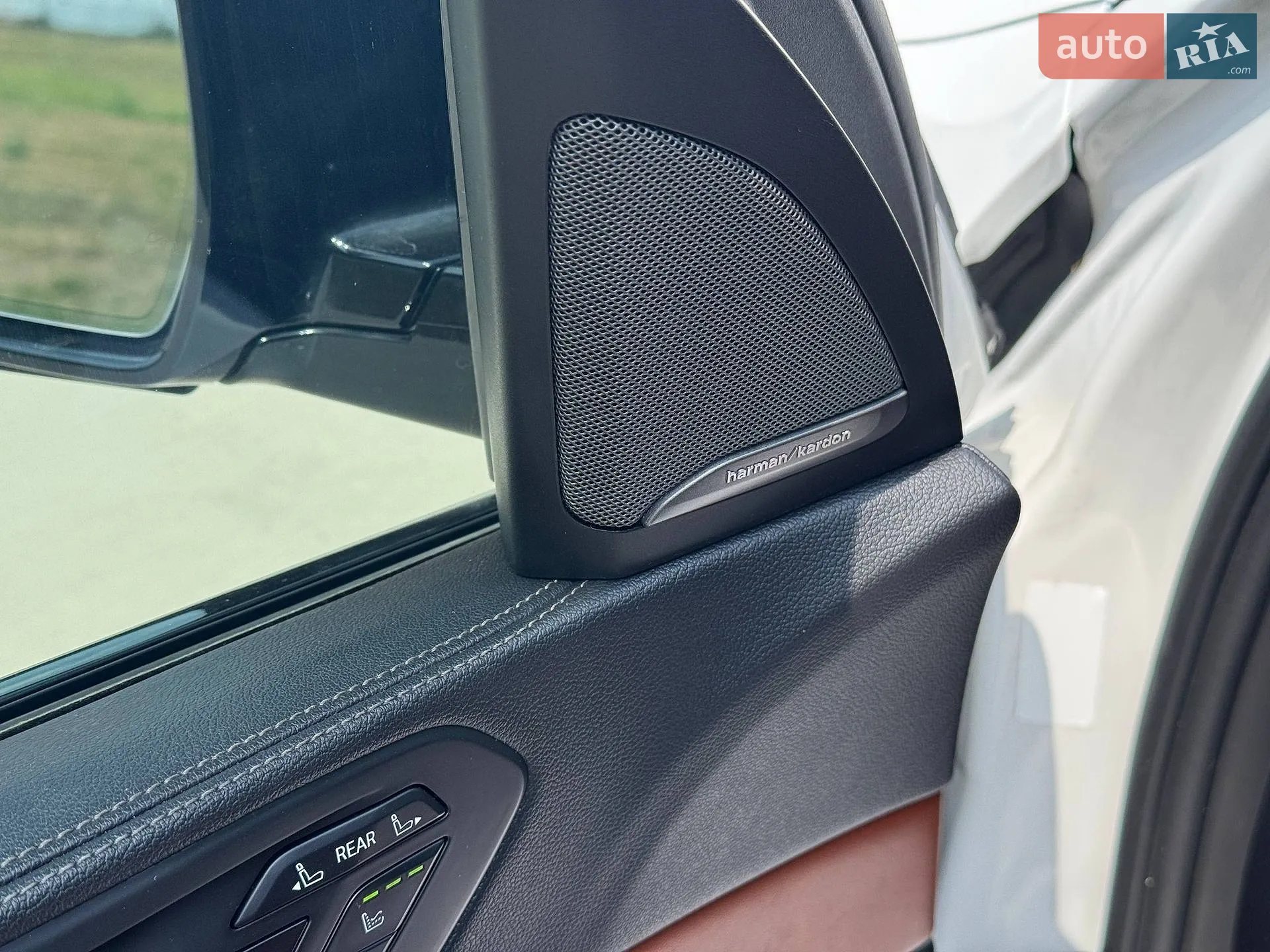2019 BMW X7 - мініатюра 18