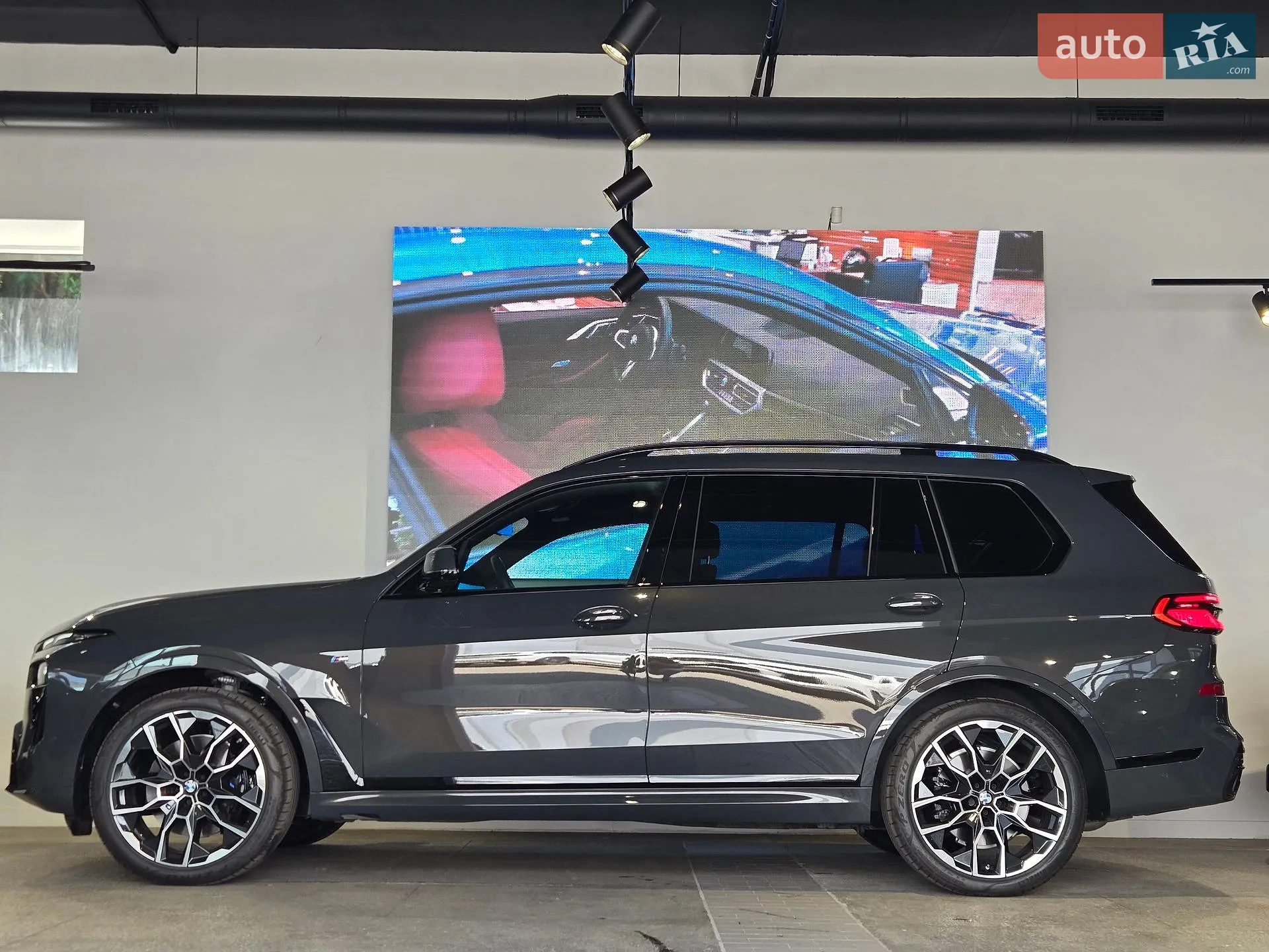 2025 BMW X7 - мініатюра 4