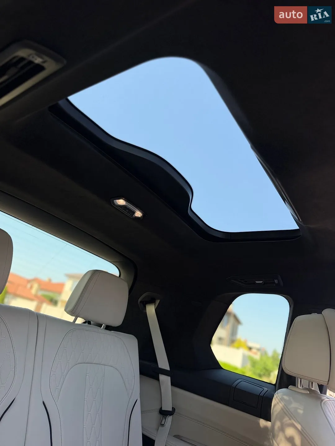 2022 BMW X7 - мініатюра 38
