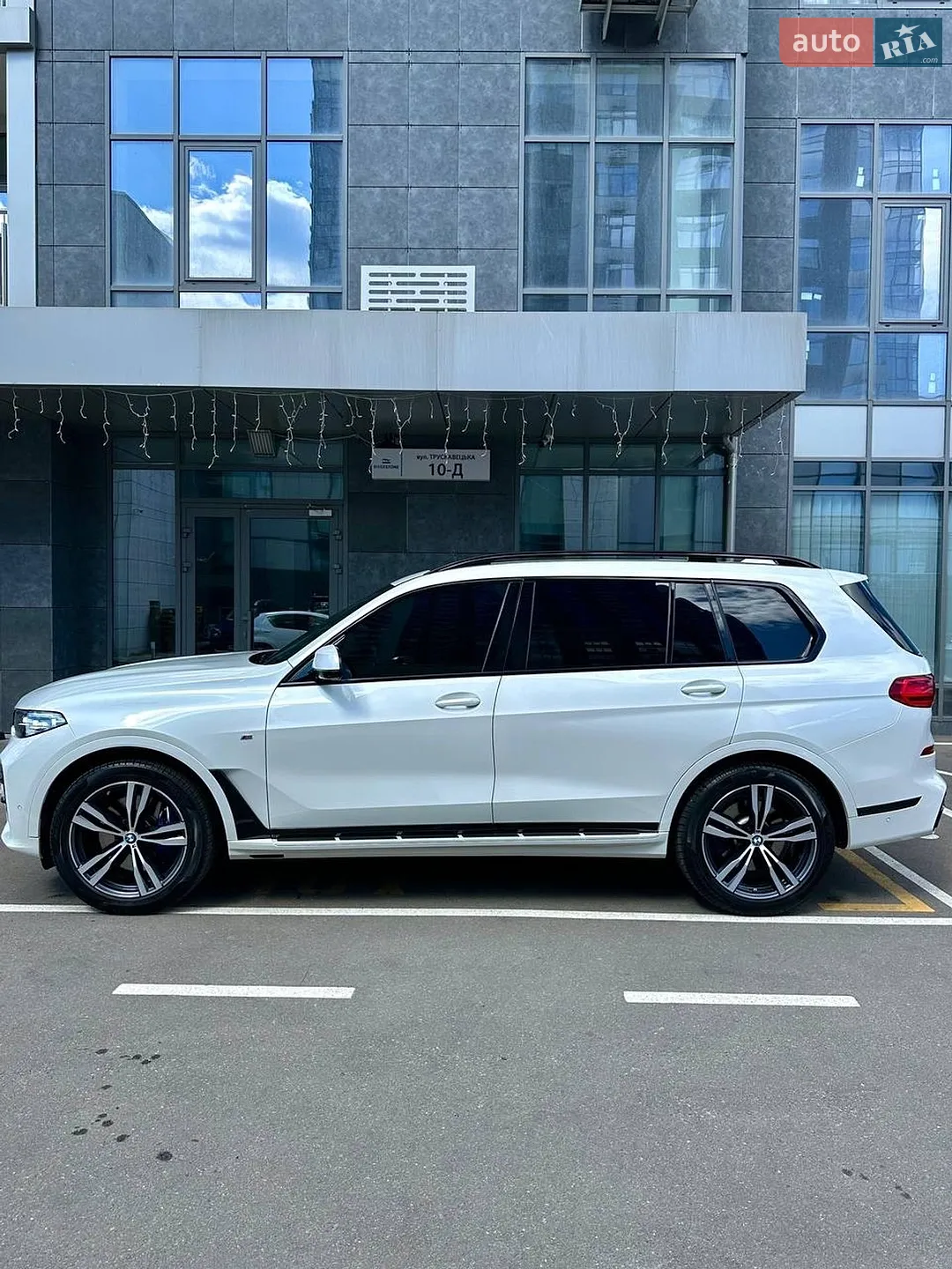 2021 BMW X7 - мініатюра 5