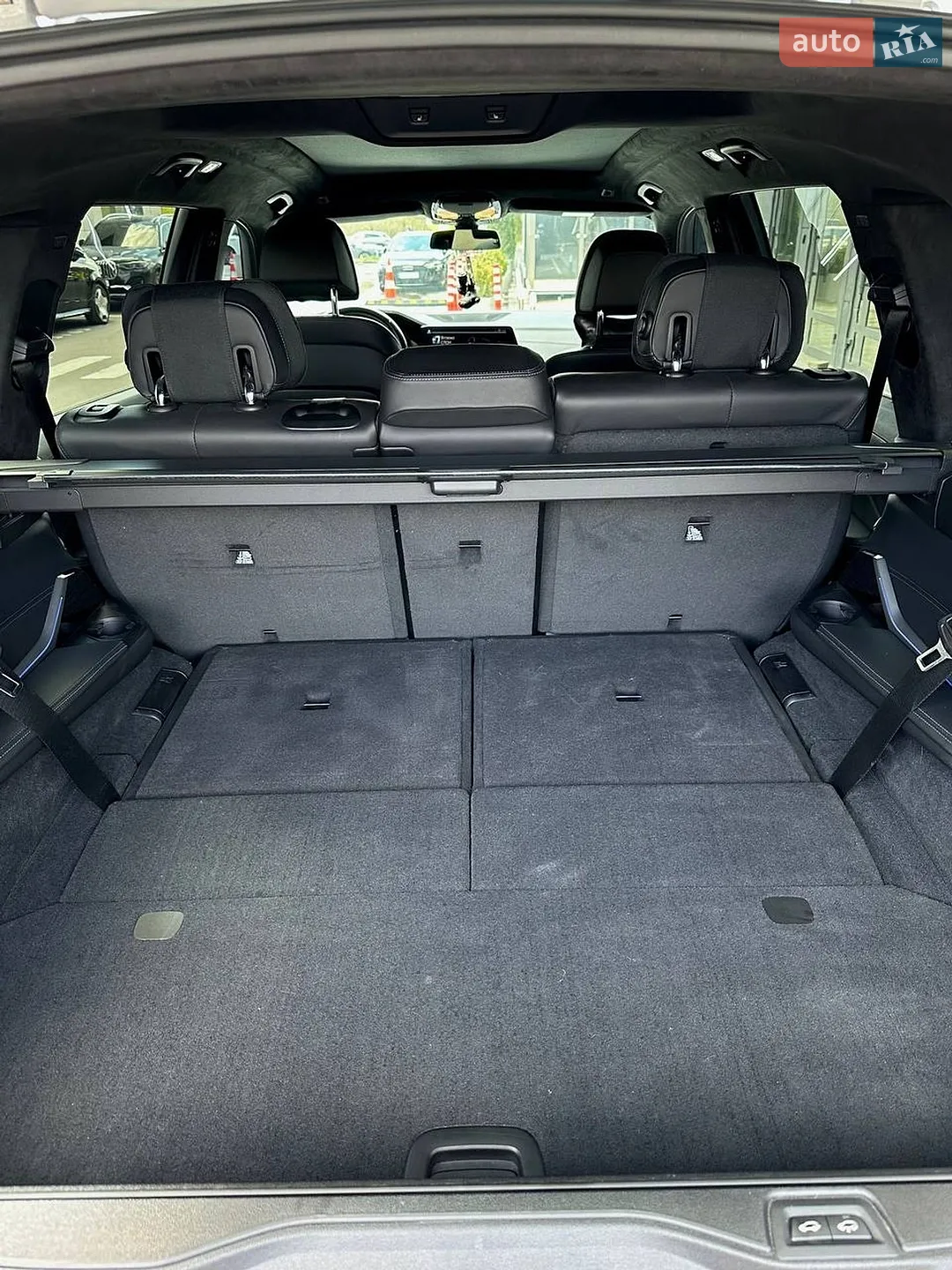2021 BMW X7 - мініатюра 10