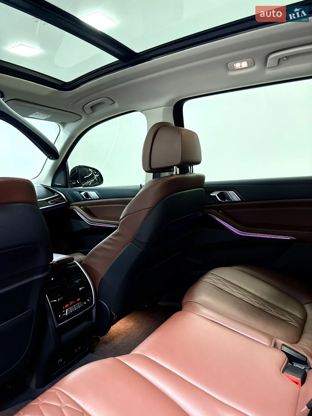 2019 BMW X7 - мініатюра 23