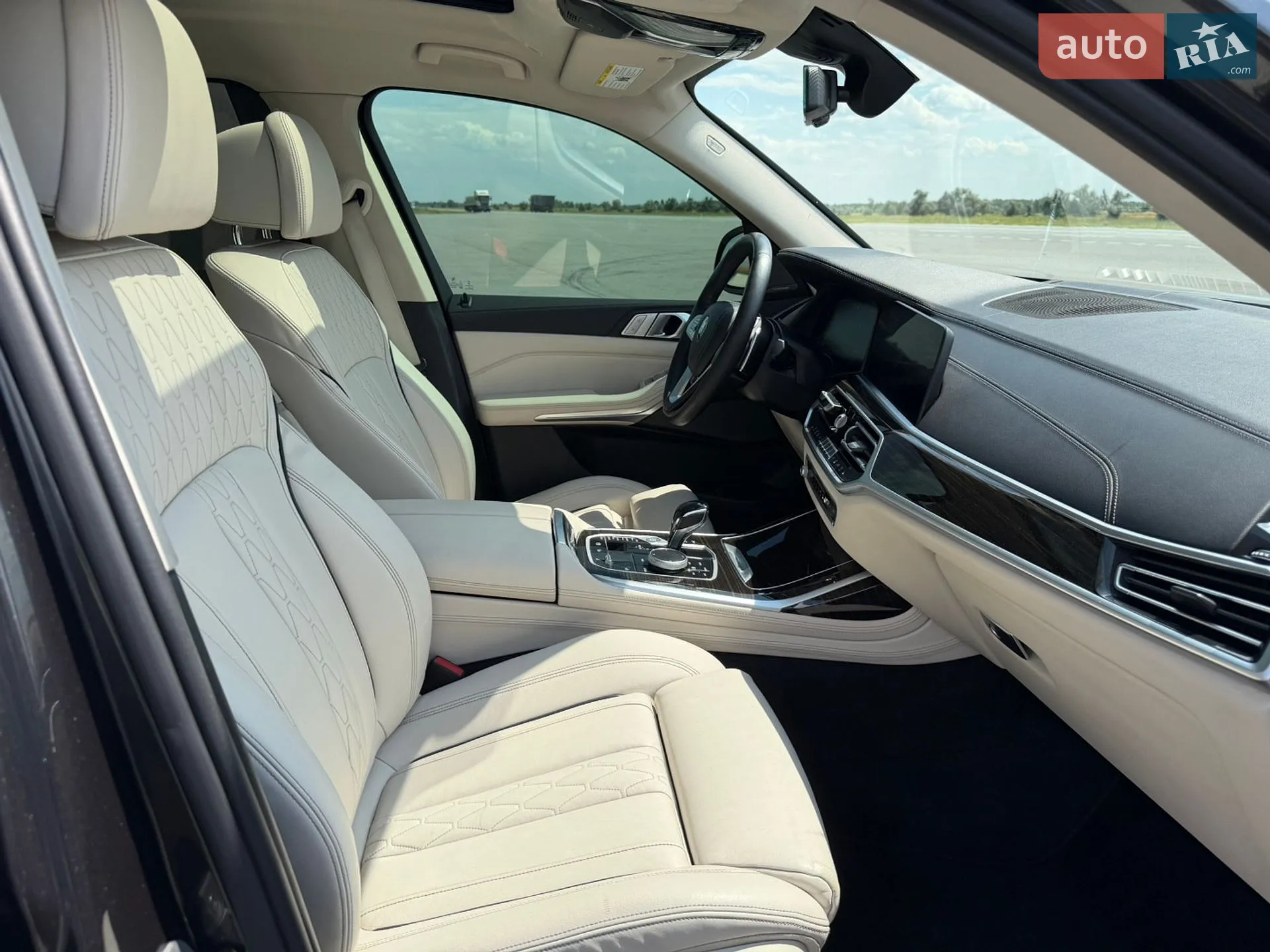 2020 BMW X7 - мініатюра 20