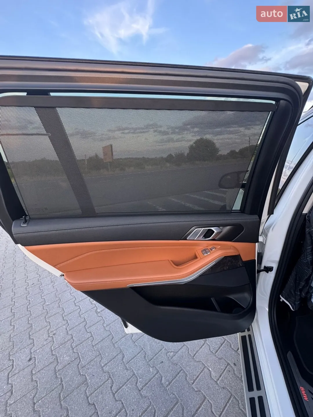 2021 BMW X7 - мініатюра 32