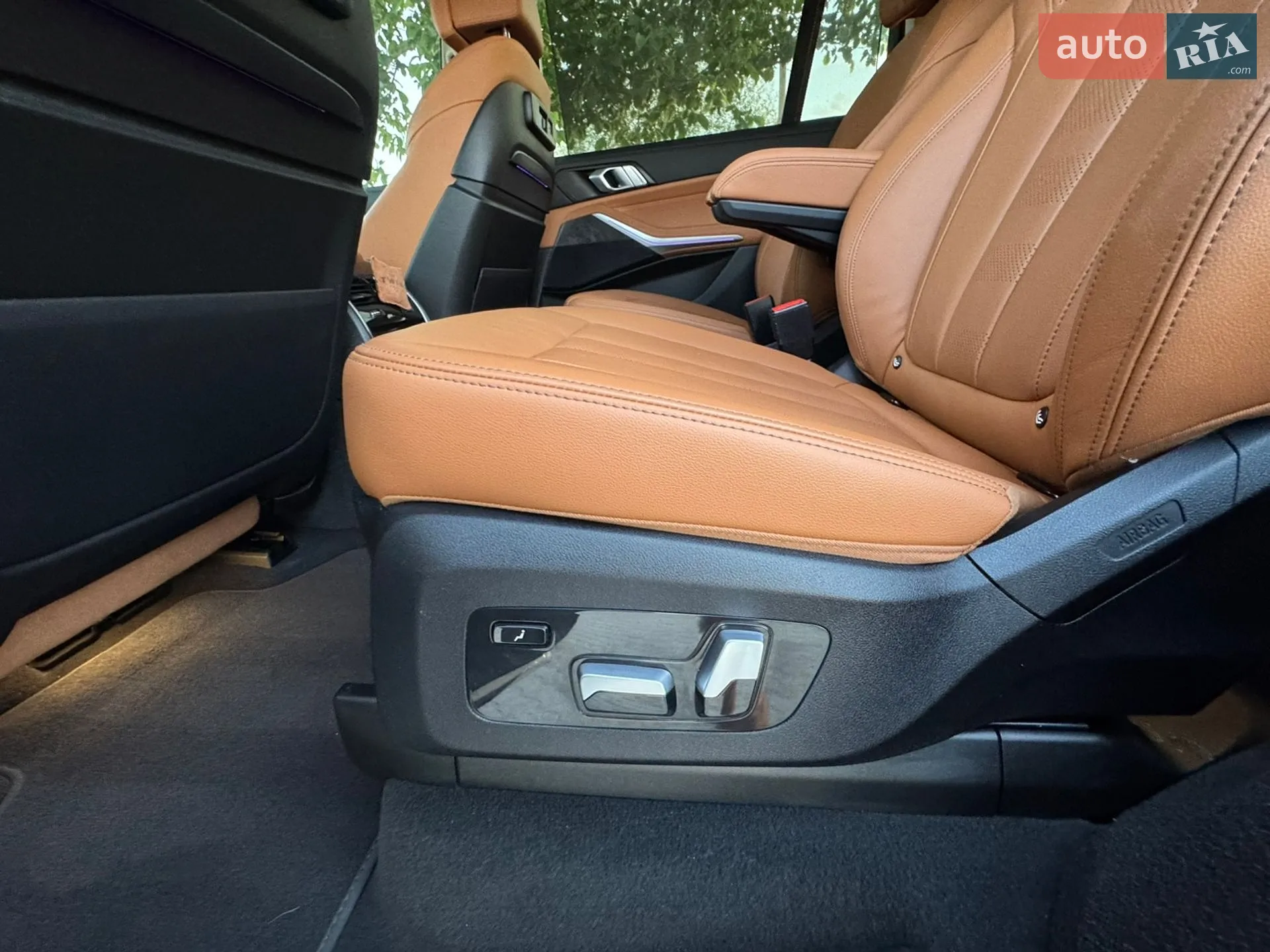 2021 BMW X7 - мініатюра 35