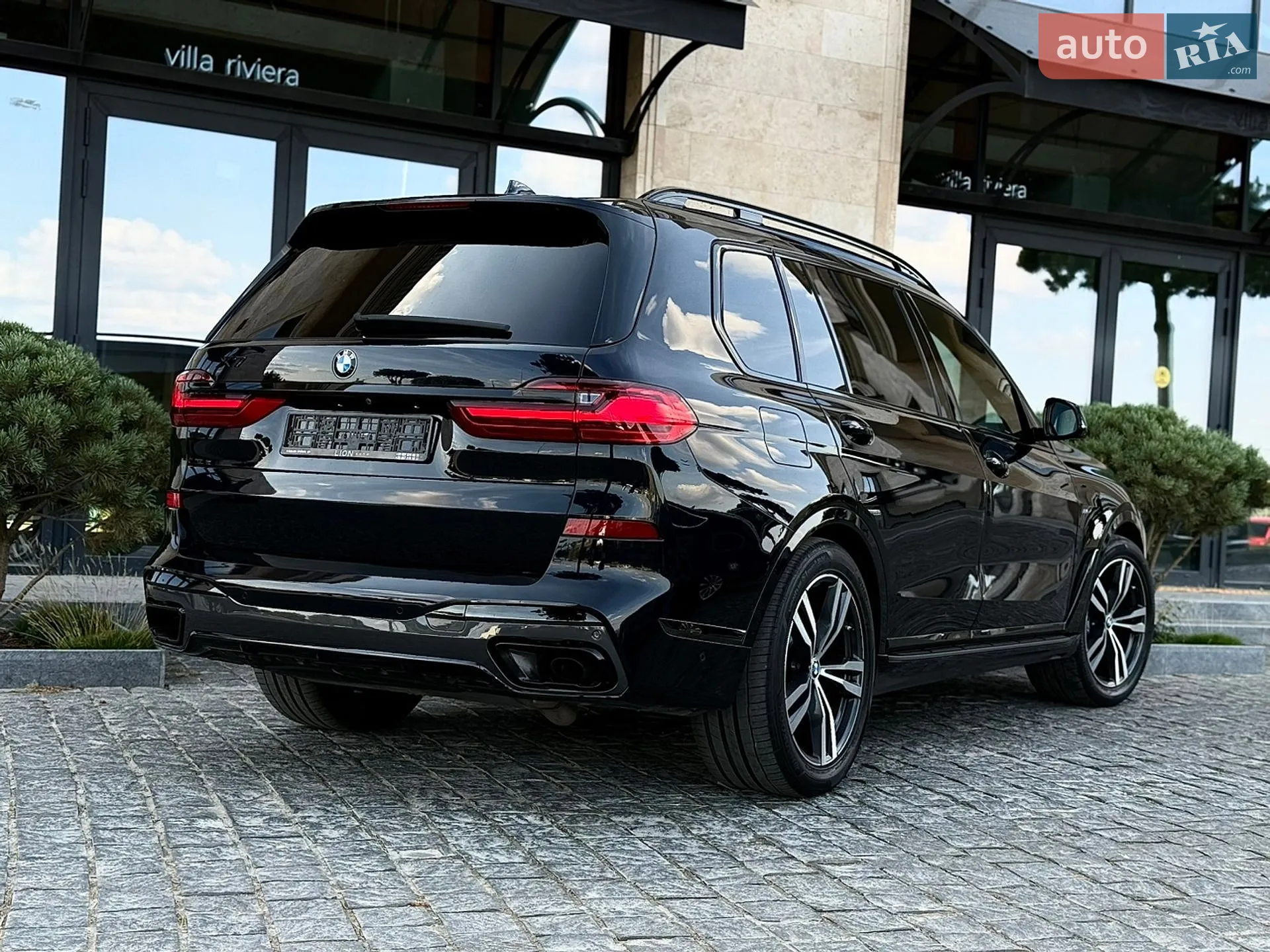 2020 BMW X7 - мініатюра 19