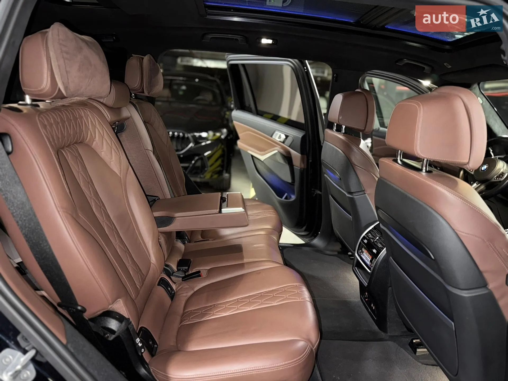 2020 BMW X7 - мініатюра 31