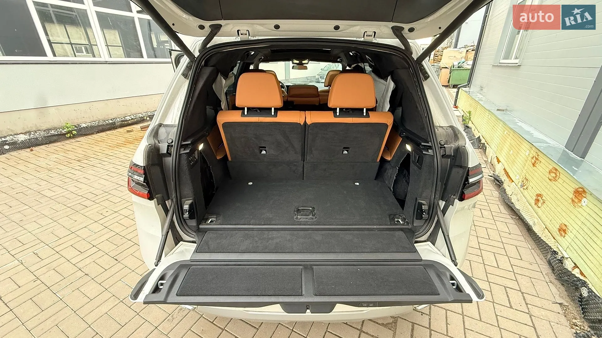 2024 BMW X7 - мініатюра 21