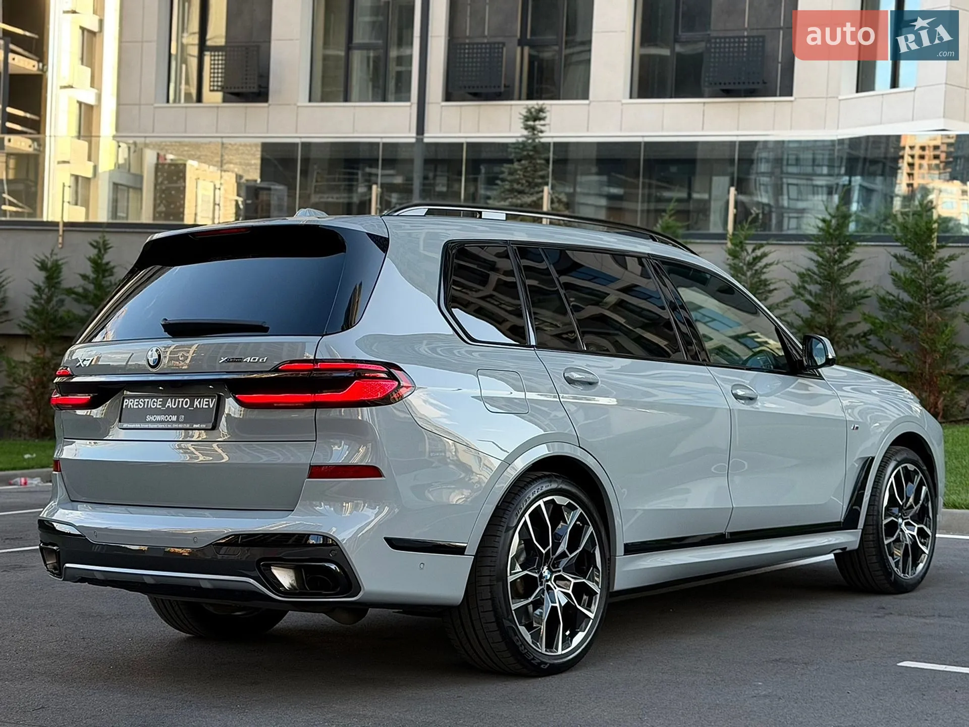2025 BMW X7 - мініатюра 21