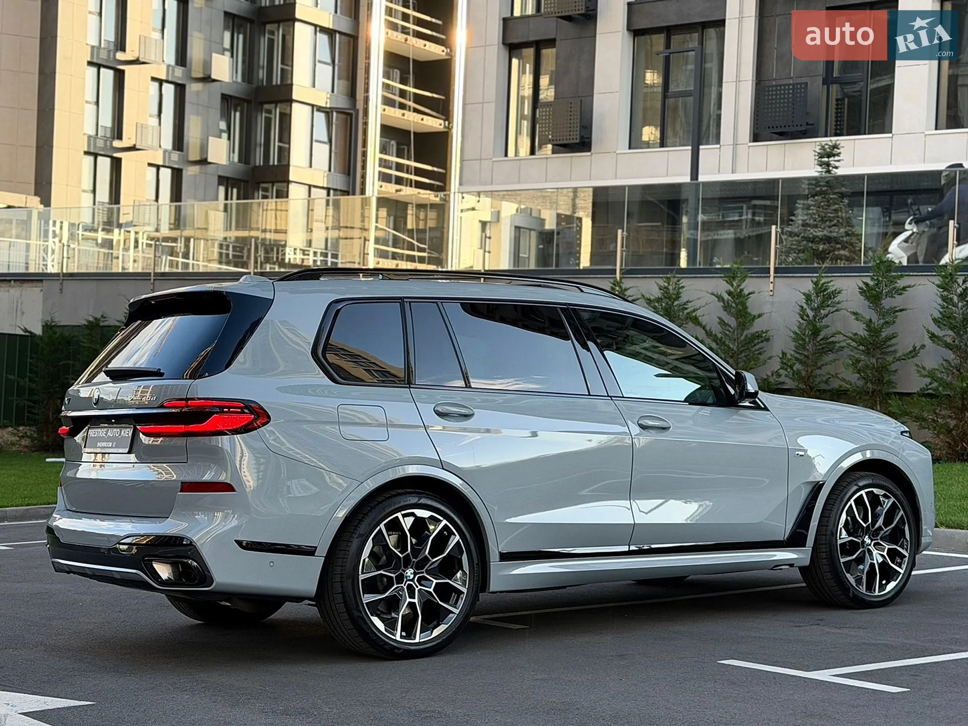 2025 BMW X7 - мініатюра 22