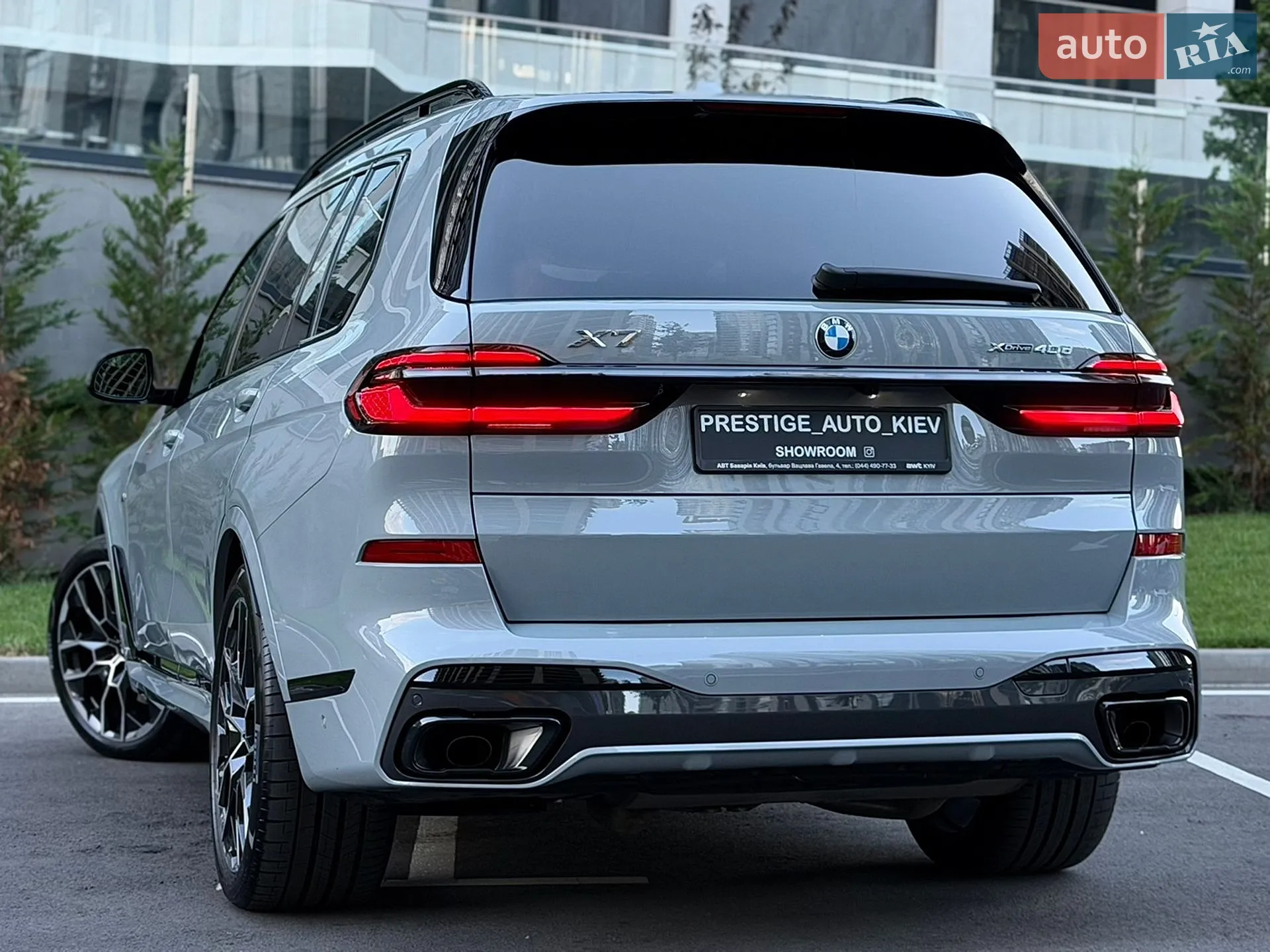 2025 BMW X7 - мініатюра 26