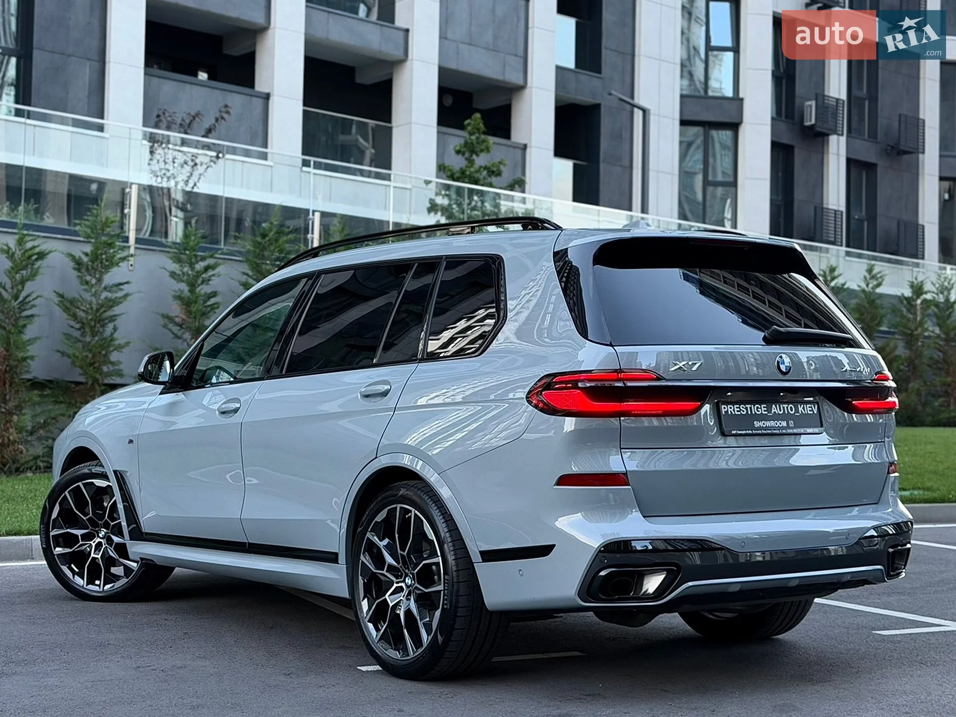 2025 BMW X7 - мініатюра 29