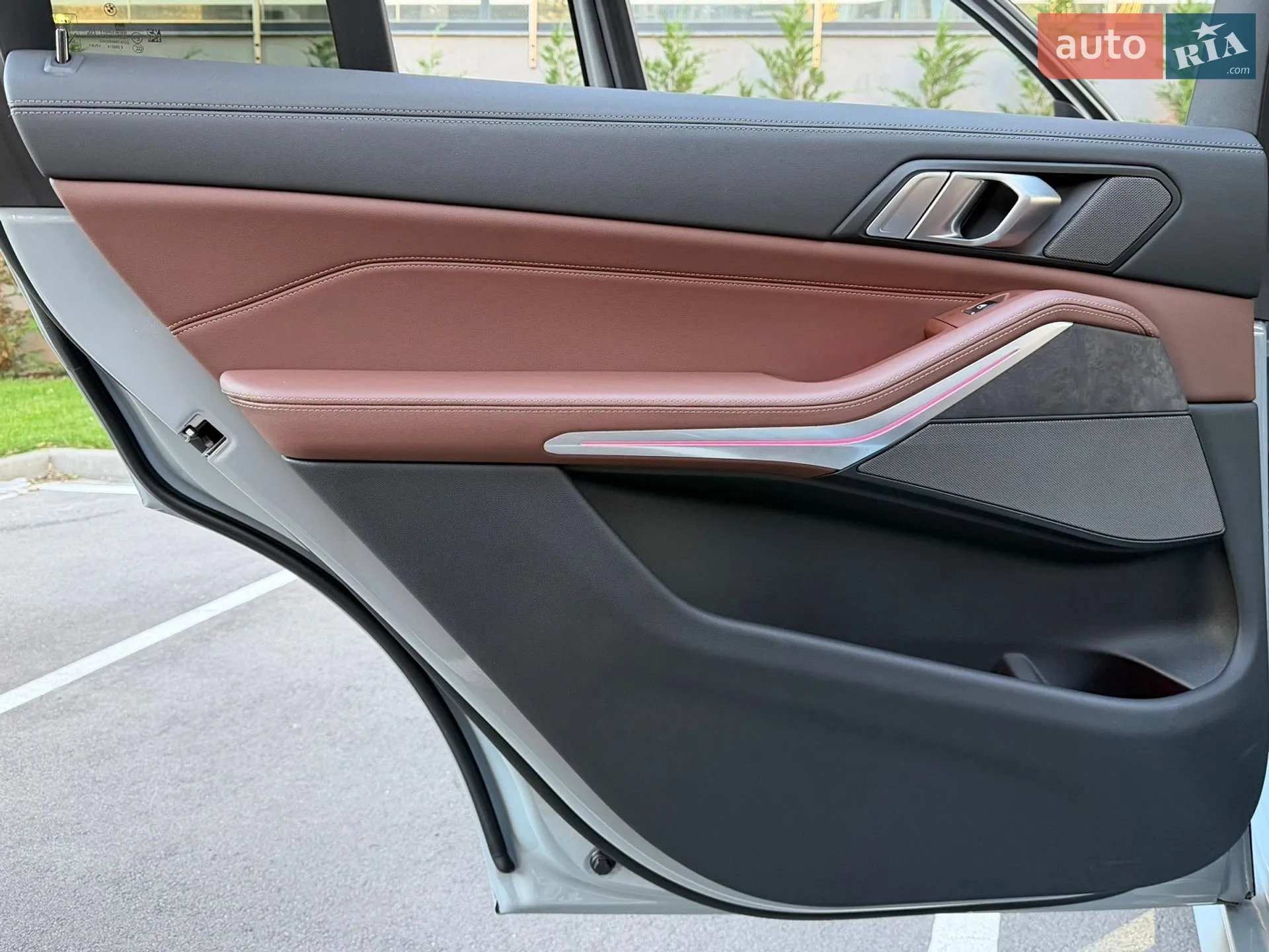 2025 BMW X7 - мініатюра 70