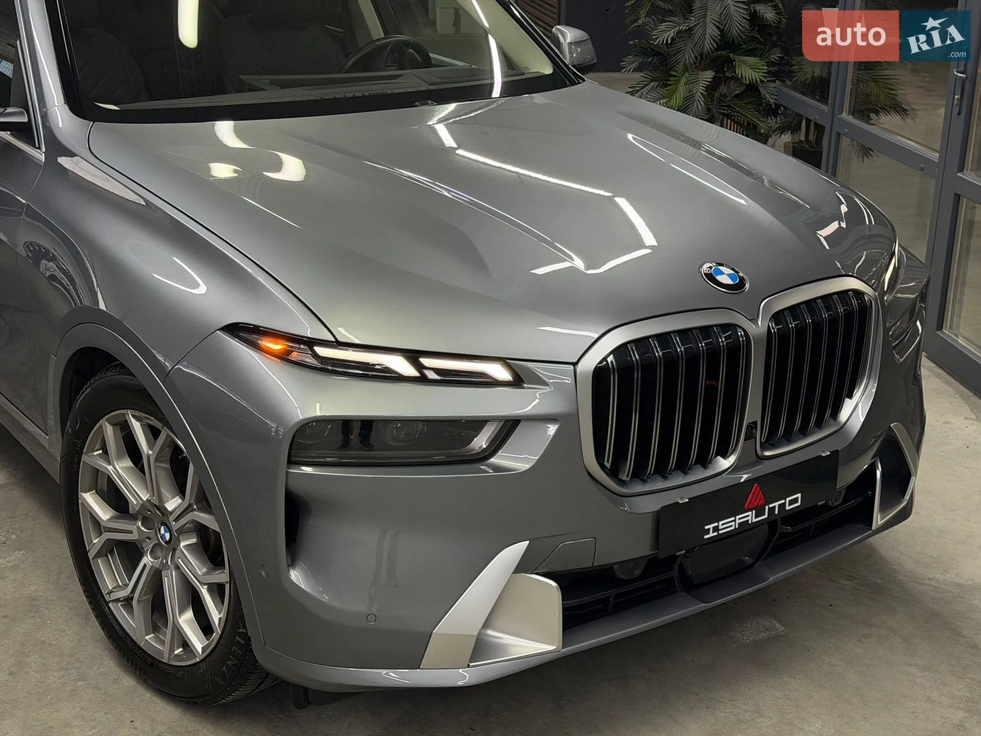 2022 BMW X7 - мініатюра 3