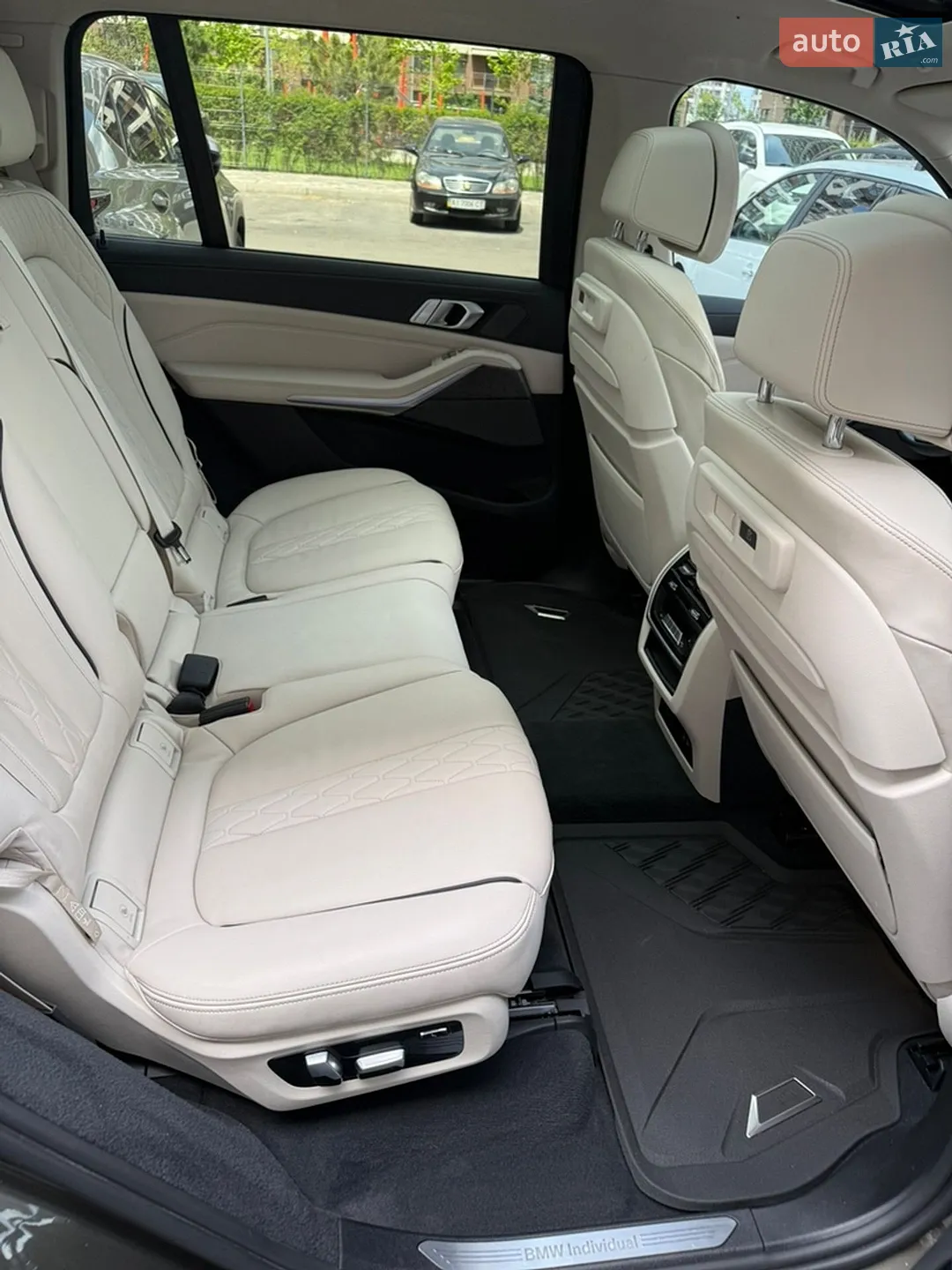 2019 BMW X7 - мініатюра 45