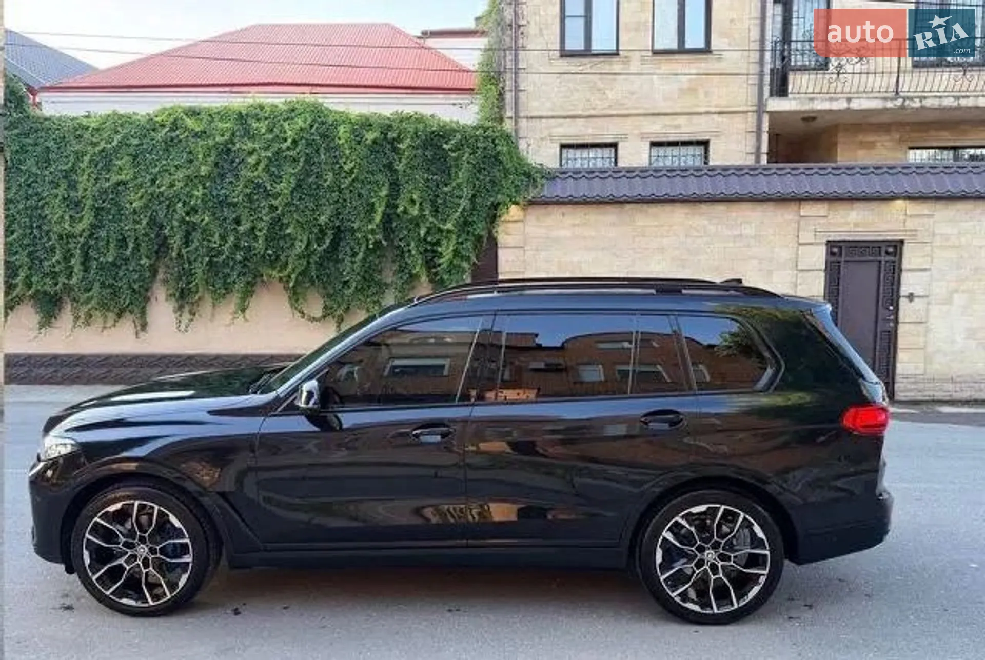 2021 BMW X7 - мініатюра 7