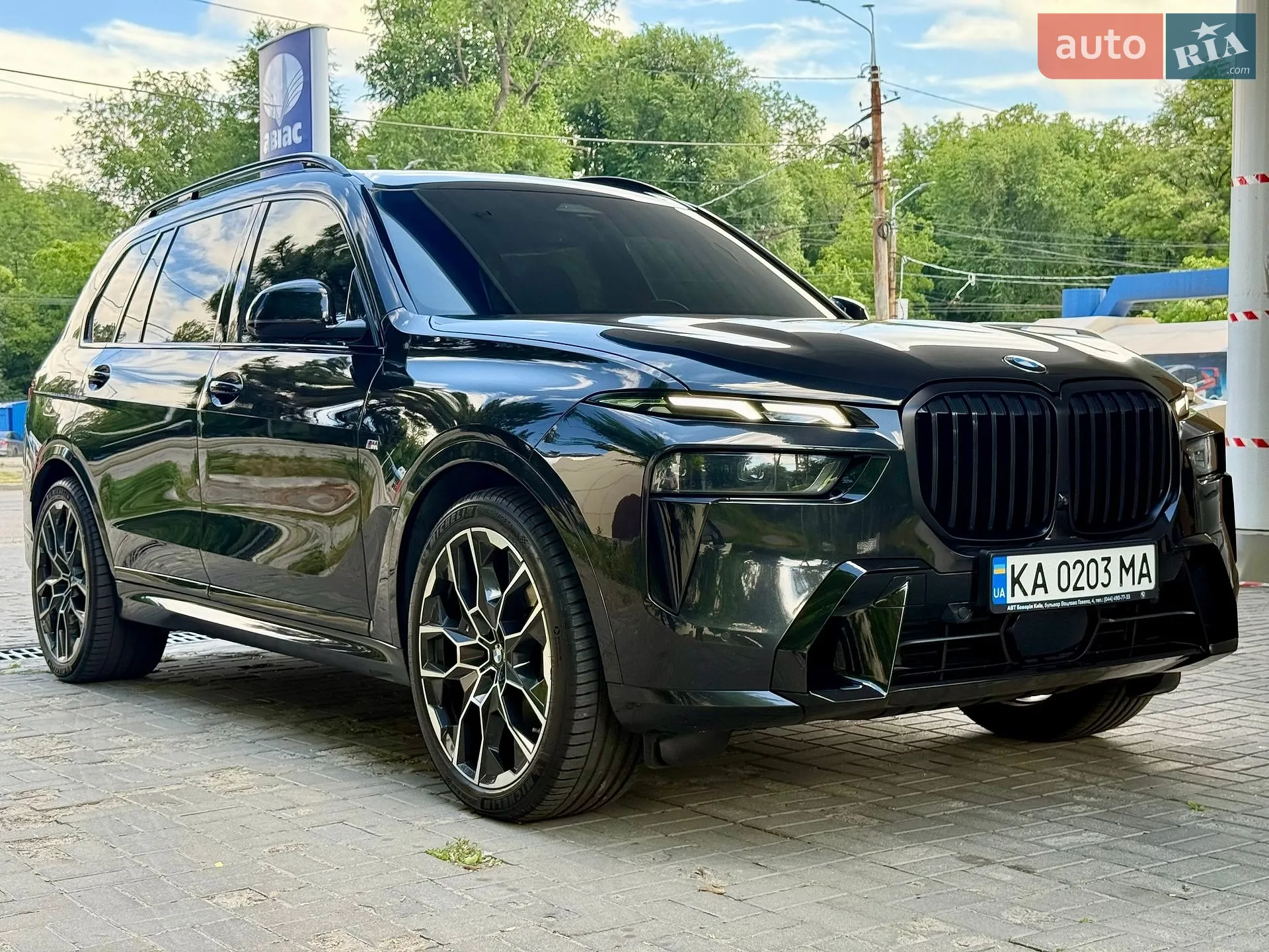 2023 BMW X7 - мініатюра 10