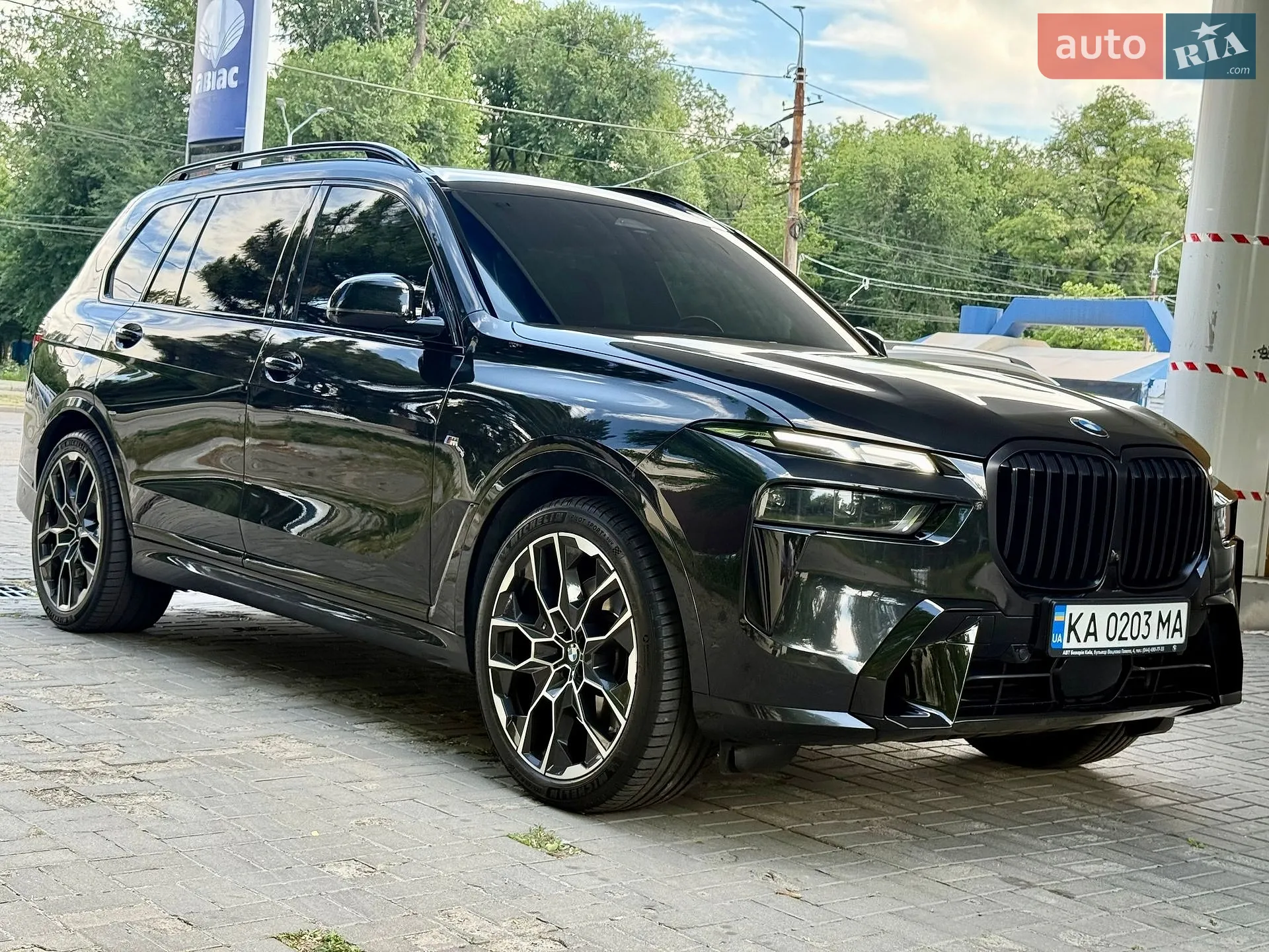 2023 BMW X7 - мініатюра 11