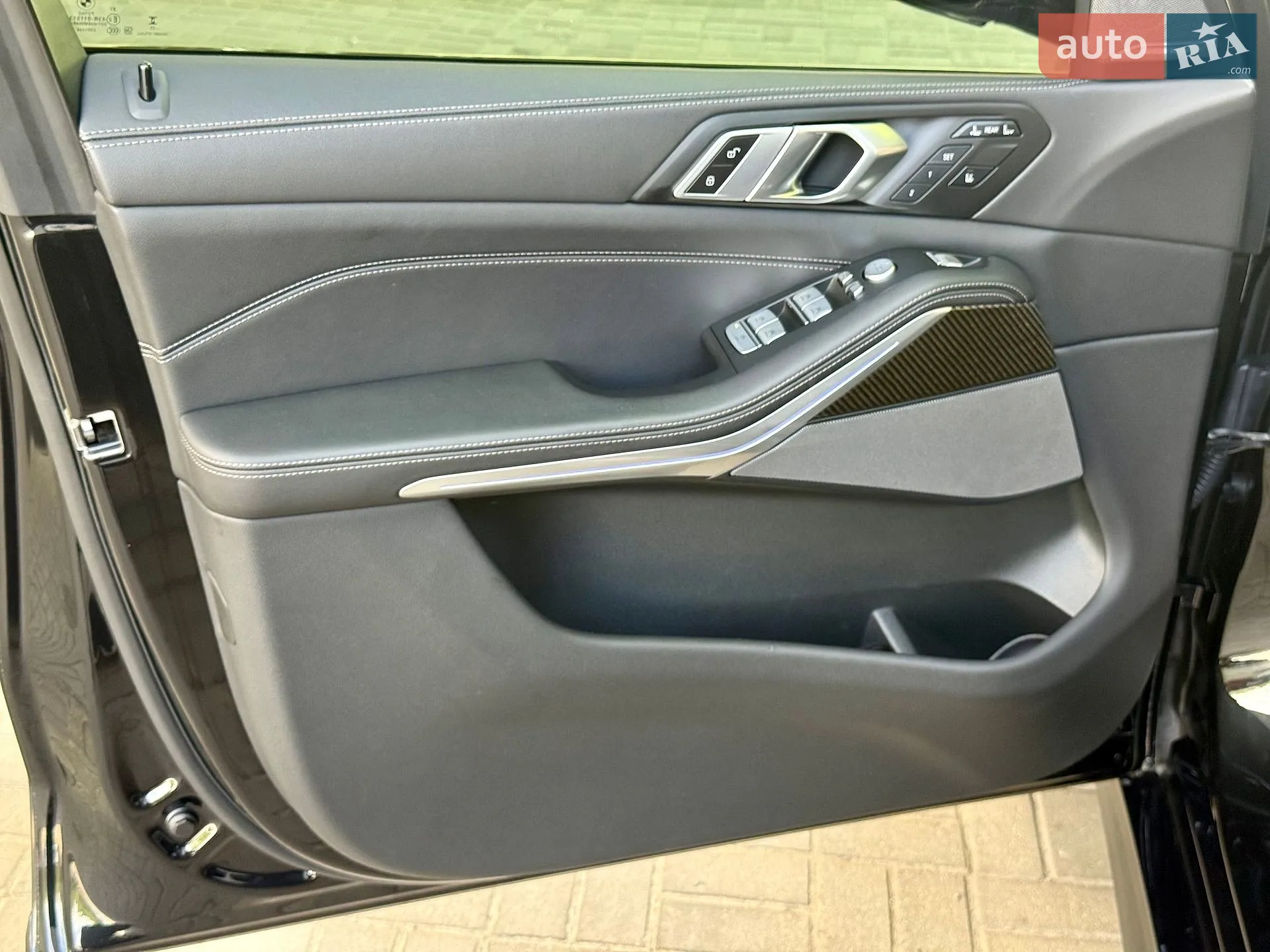 2023 BMW X7 - мініатюра 23