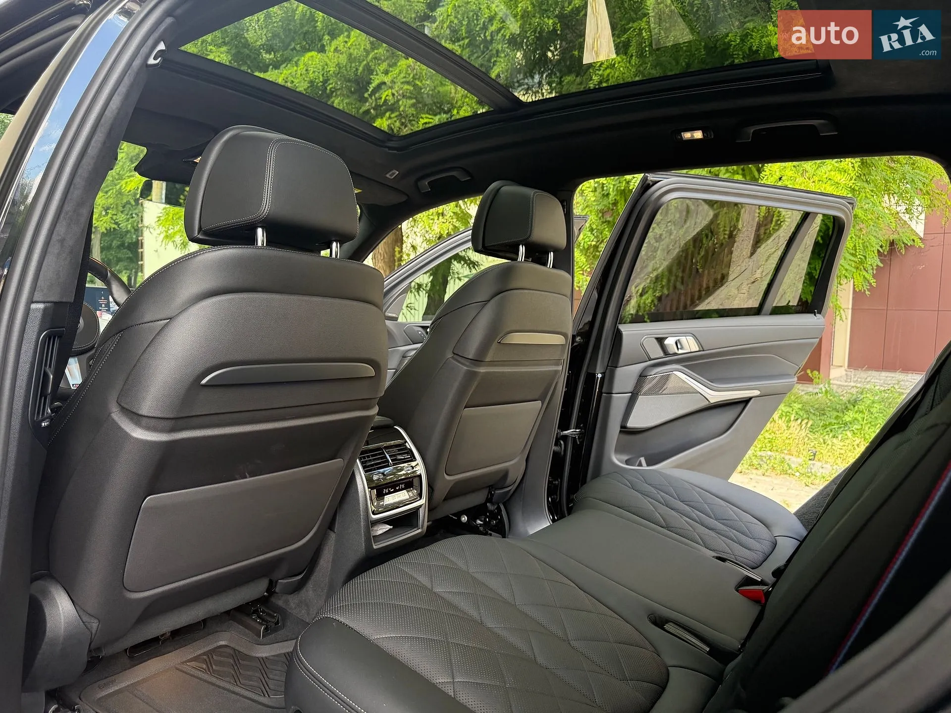 2023 BMW X7 - мініатюра 29