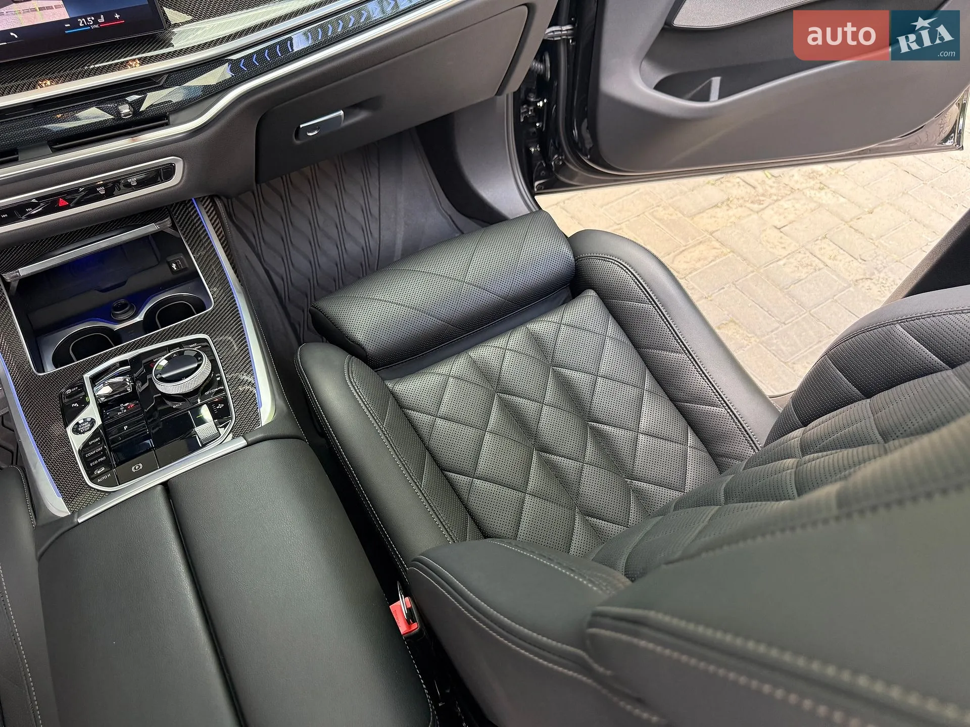 2023 BMW X7 - мініатюра 33