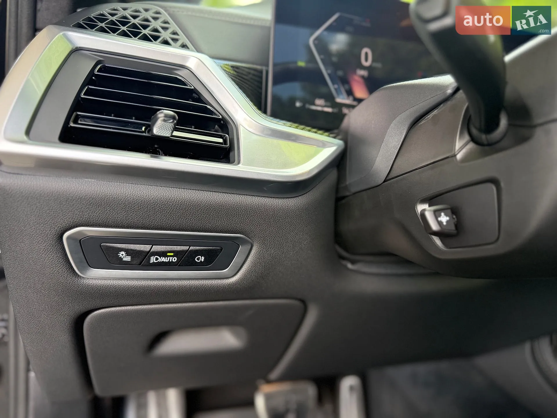 2023 BMW X7 - мініатюра 45