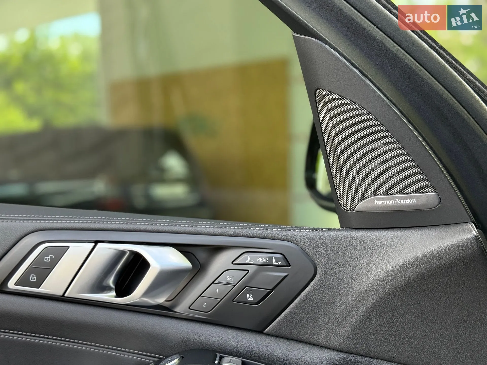 2023 BMW X7 - мініатюра 46