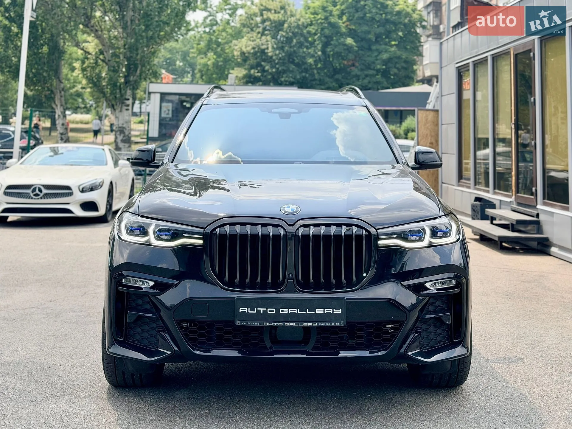 2021 BMW X7 - мініатюра 3