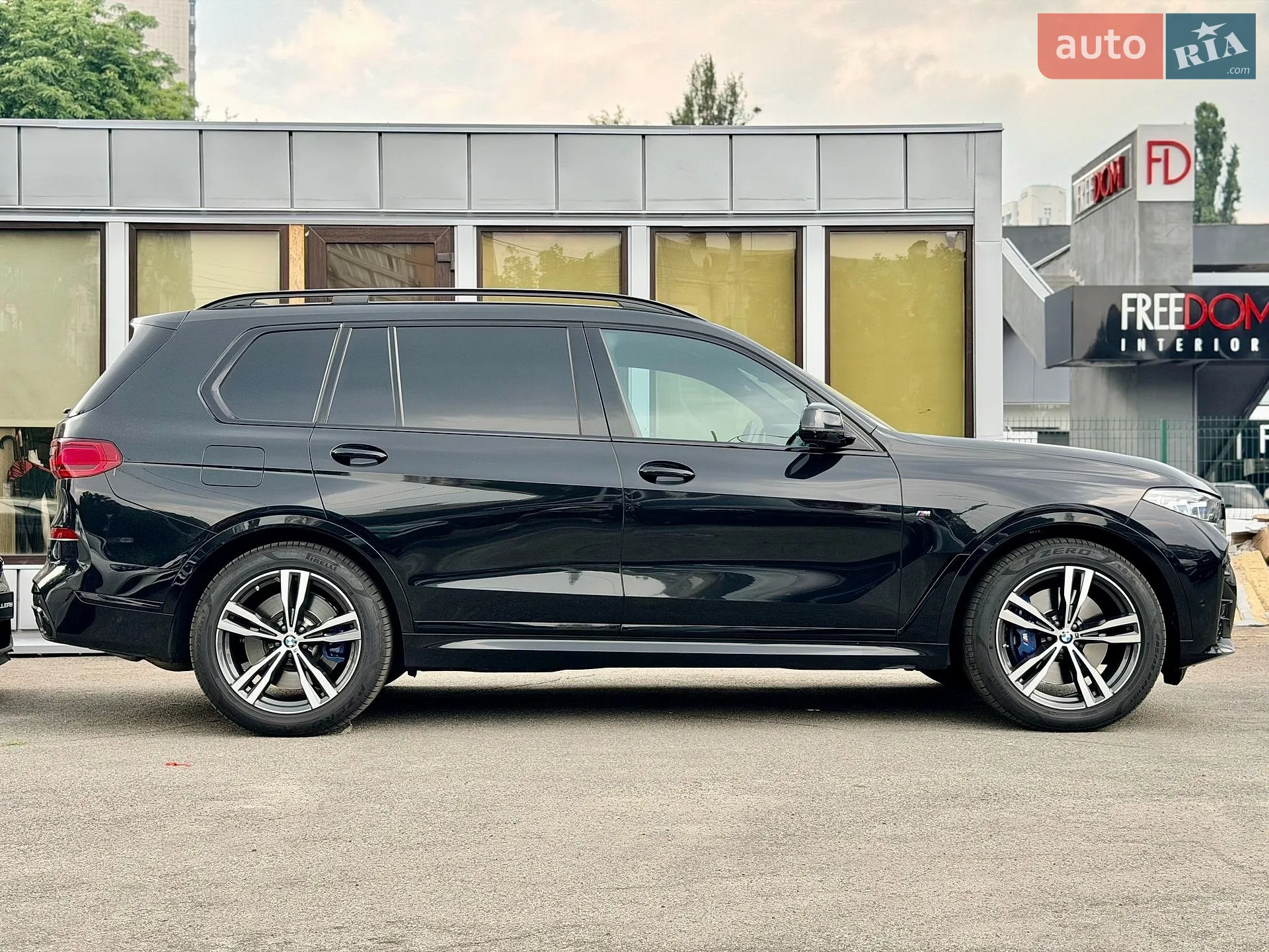 2021 BMW X7 - мініатюра 11