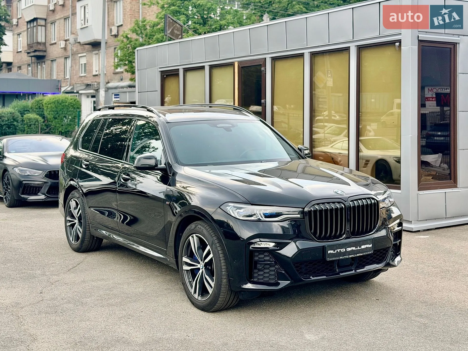2021 BMW X7 - фото 1