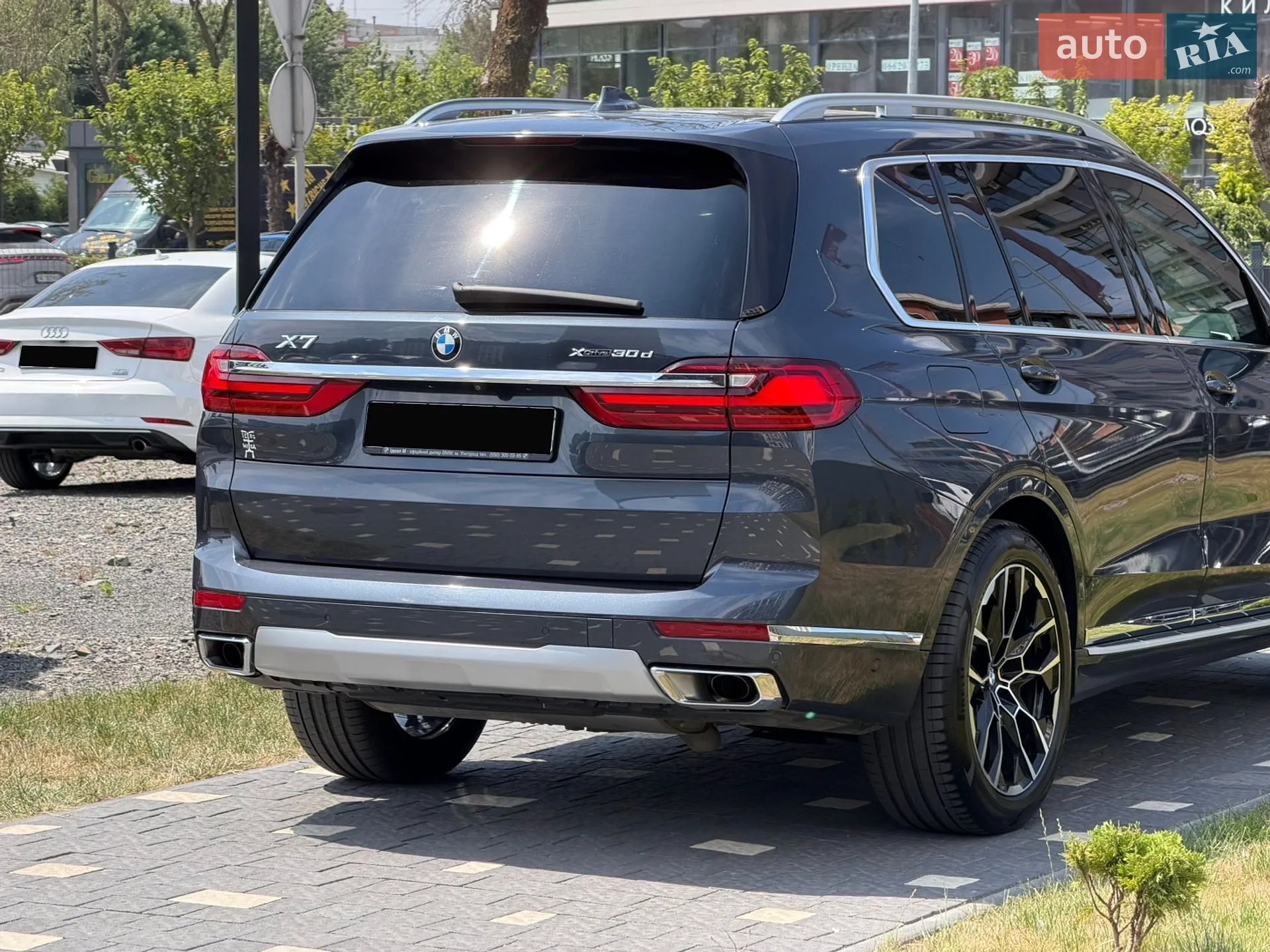 2020 BMW X7 - мініатюра 18
