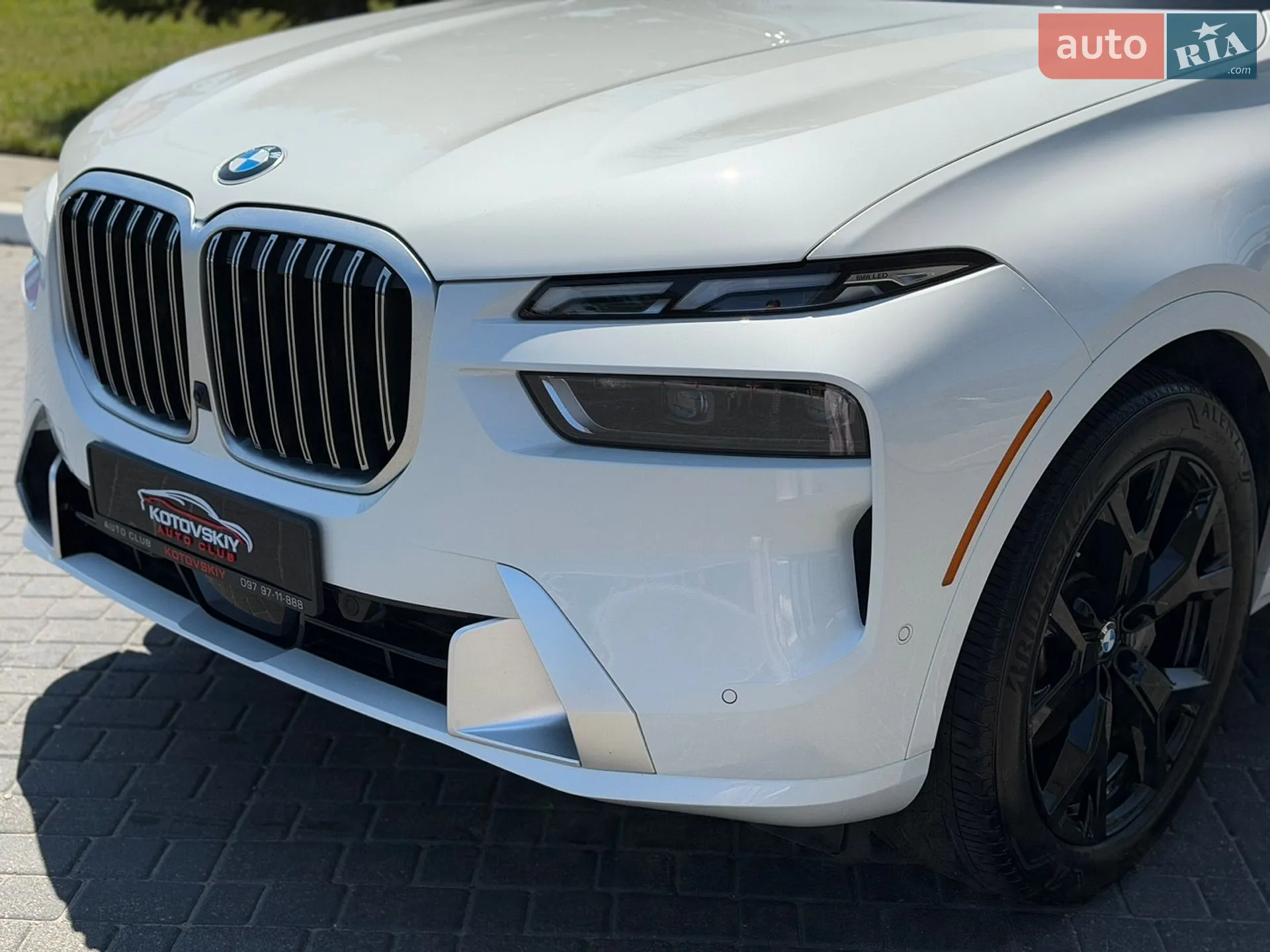 2025 BMW X7 - мініатюра 2