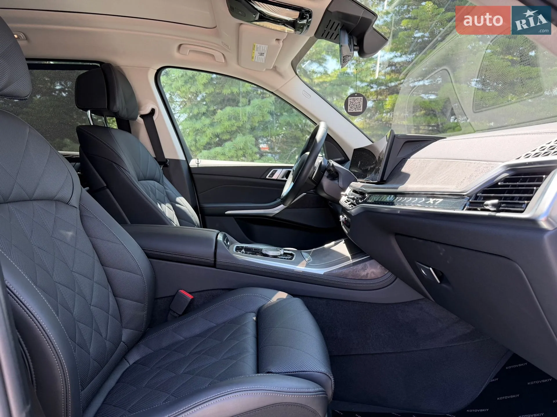 2025 BMW X7 - мініатюра 14