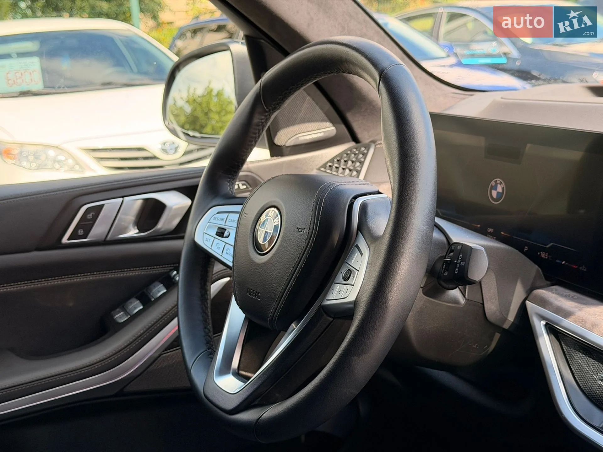 2022 BMW X7 - мініатюра 33