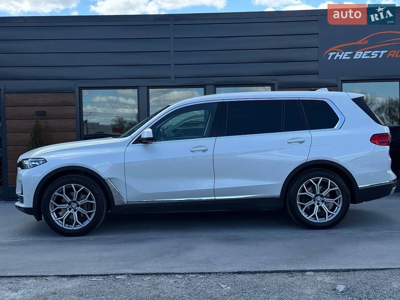 2020 BMW X7 - мініатюра 28