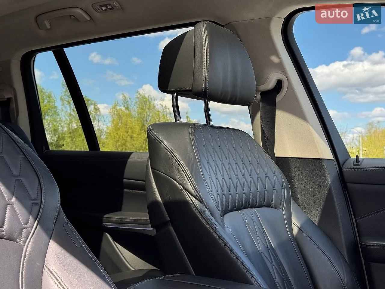 2020 BMW X7 - мініатюра 99