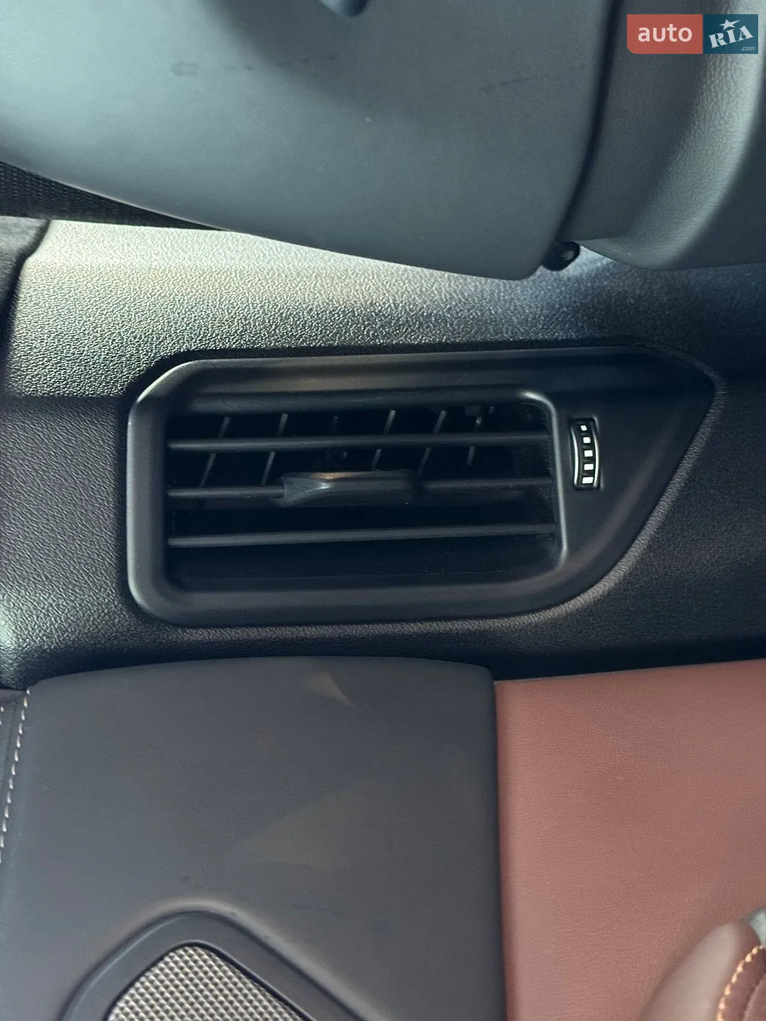 2020 BMW X7 - мініатюра 111