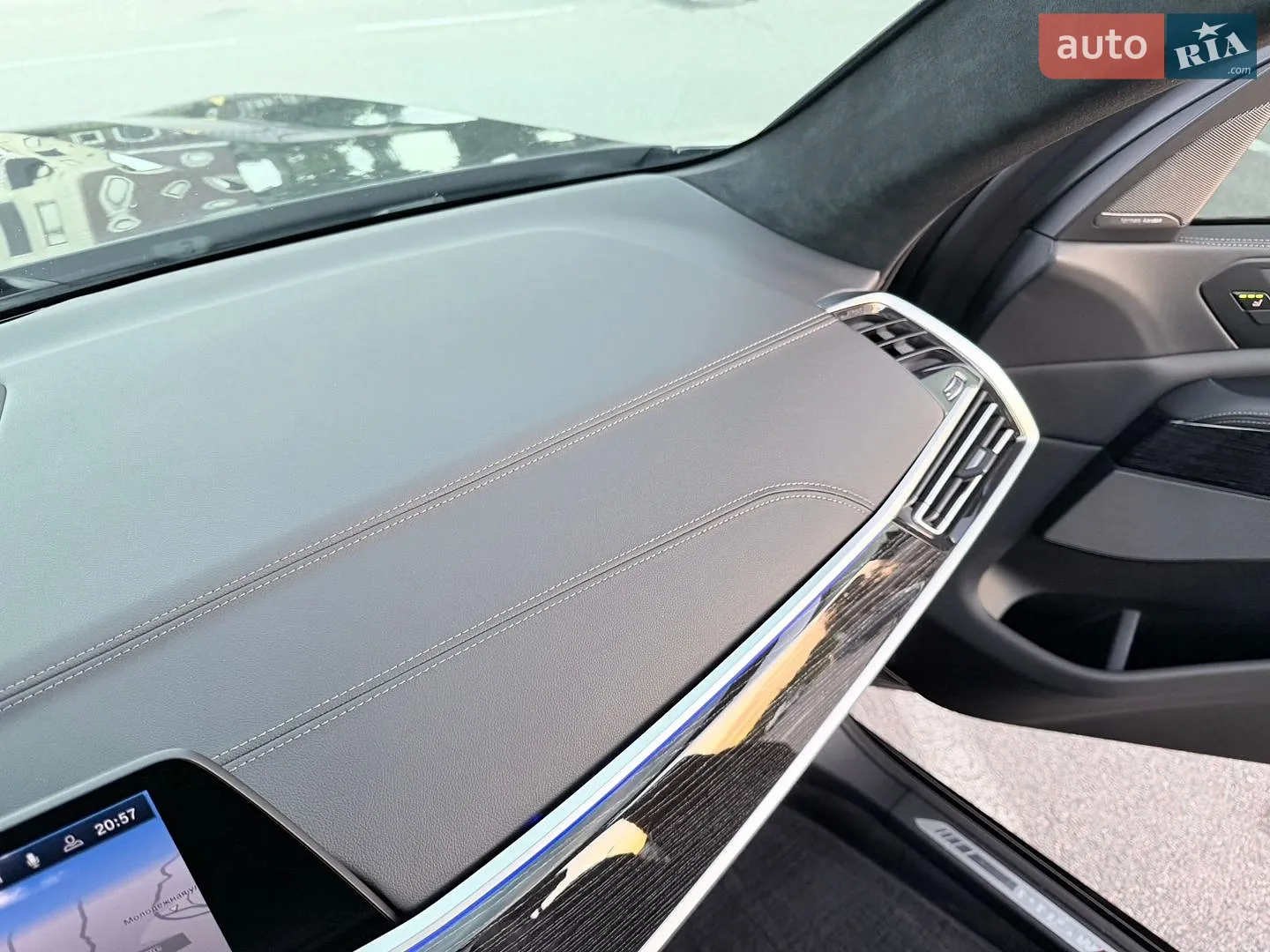 2020 BMW X7 - мініатюра 36