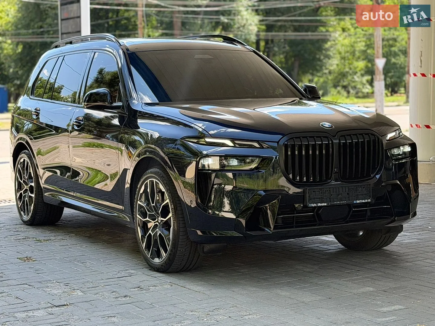 2023 BMW X7 - мініатюра 2
