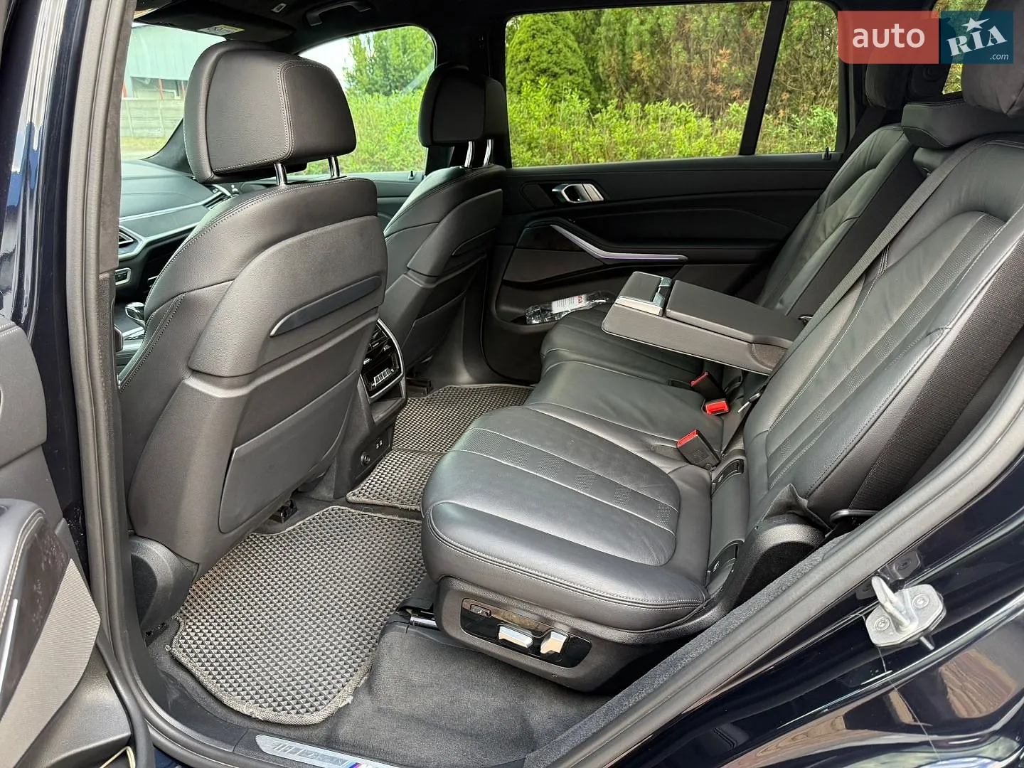 2020 BMW X7 - мініатюра 12